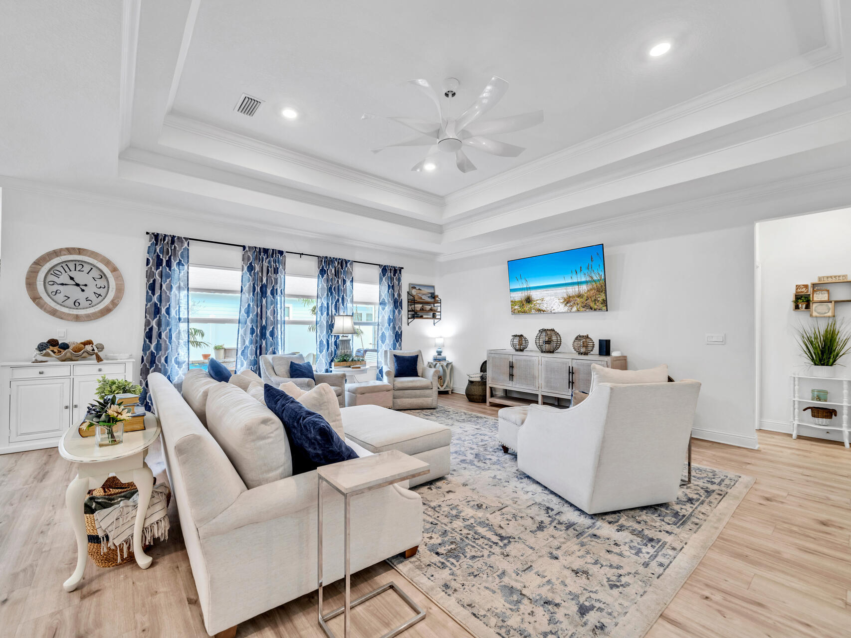 LAKEVIEW S/D - Residential