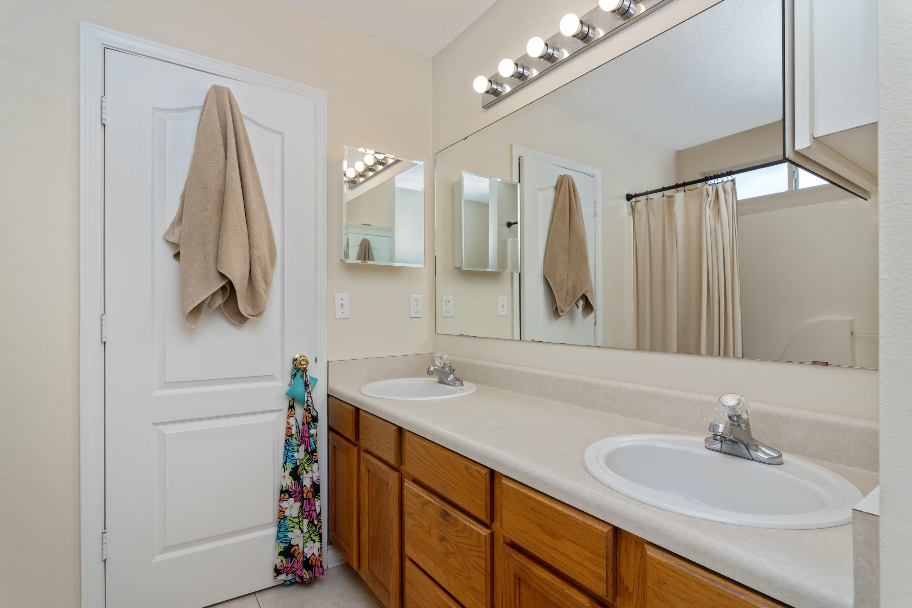 HARLAN SQUARE S/D - Residential