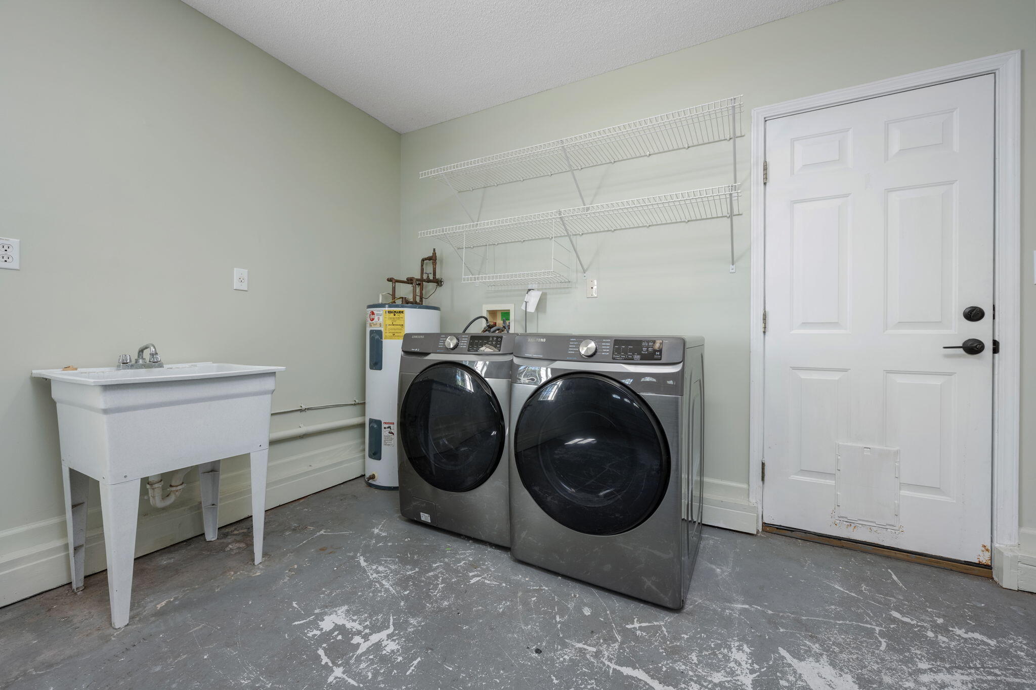 SCENIC HEIGHTS - Residential