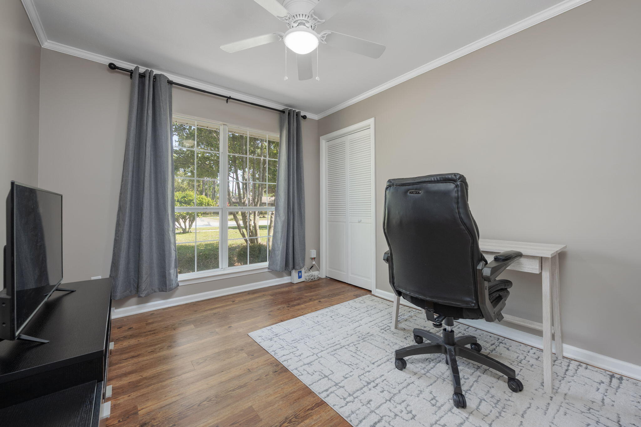 SCENIC HEIGHTS - Residential