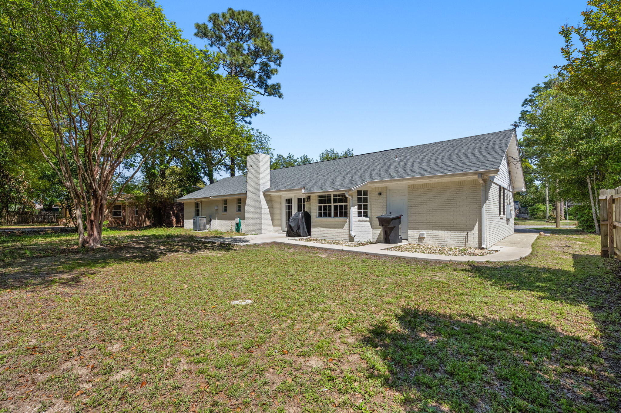 SCENIC HEIGHTS - Residential