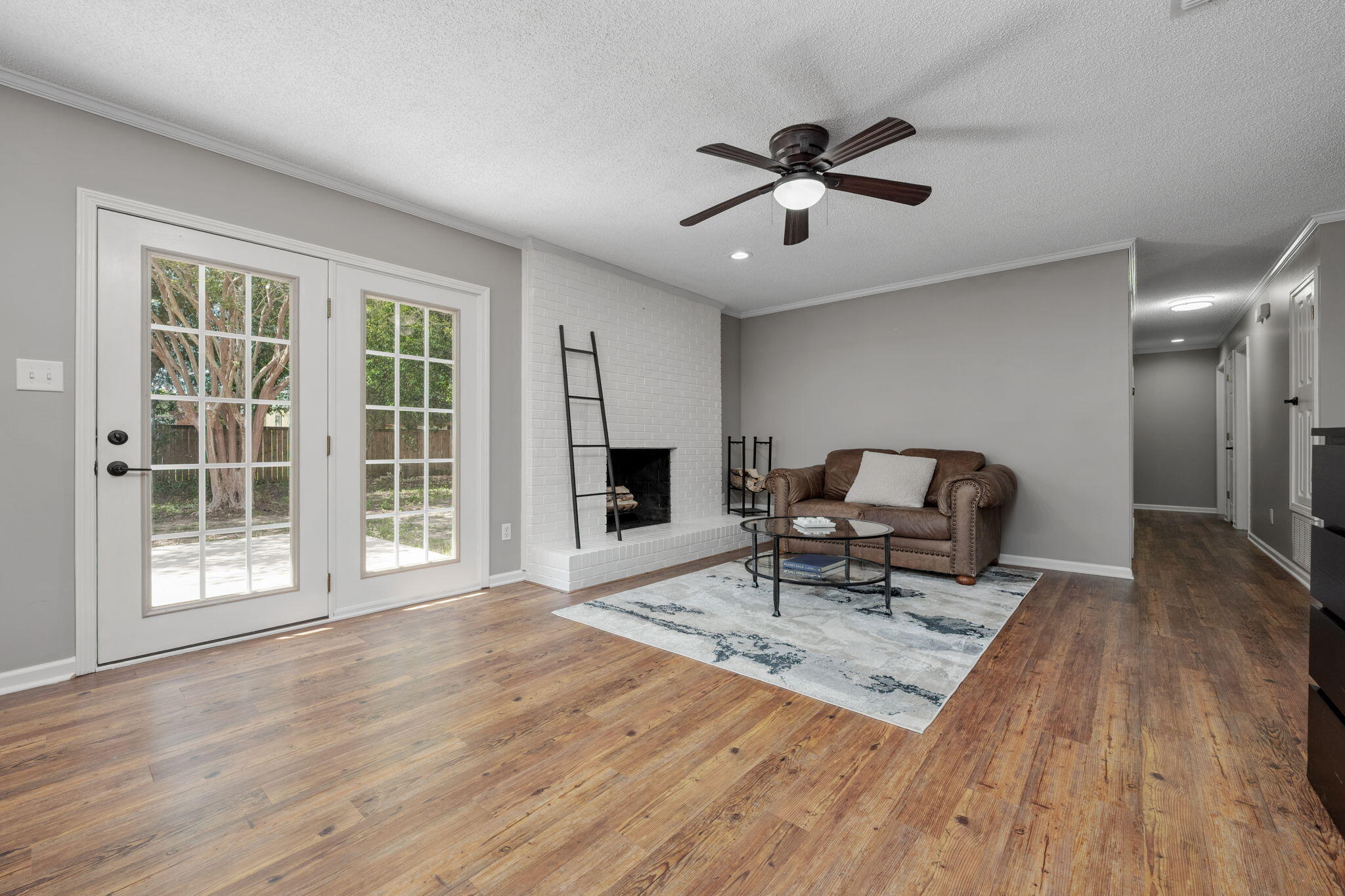 SCENIC HEIGHTS - Residential