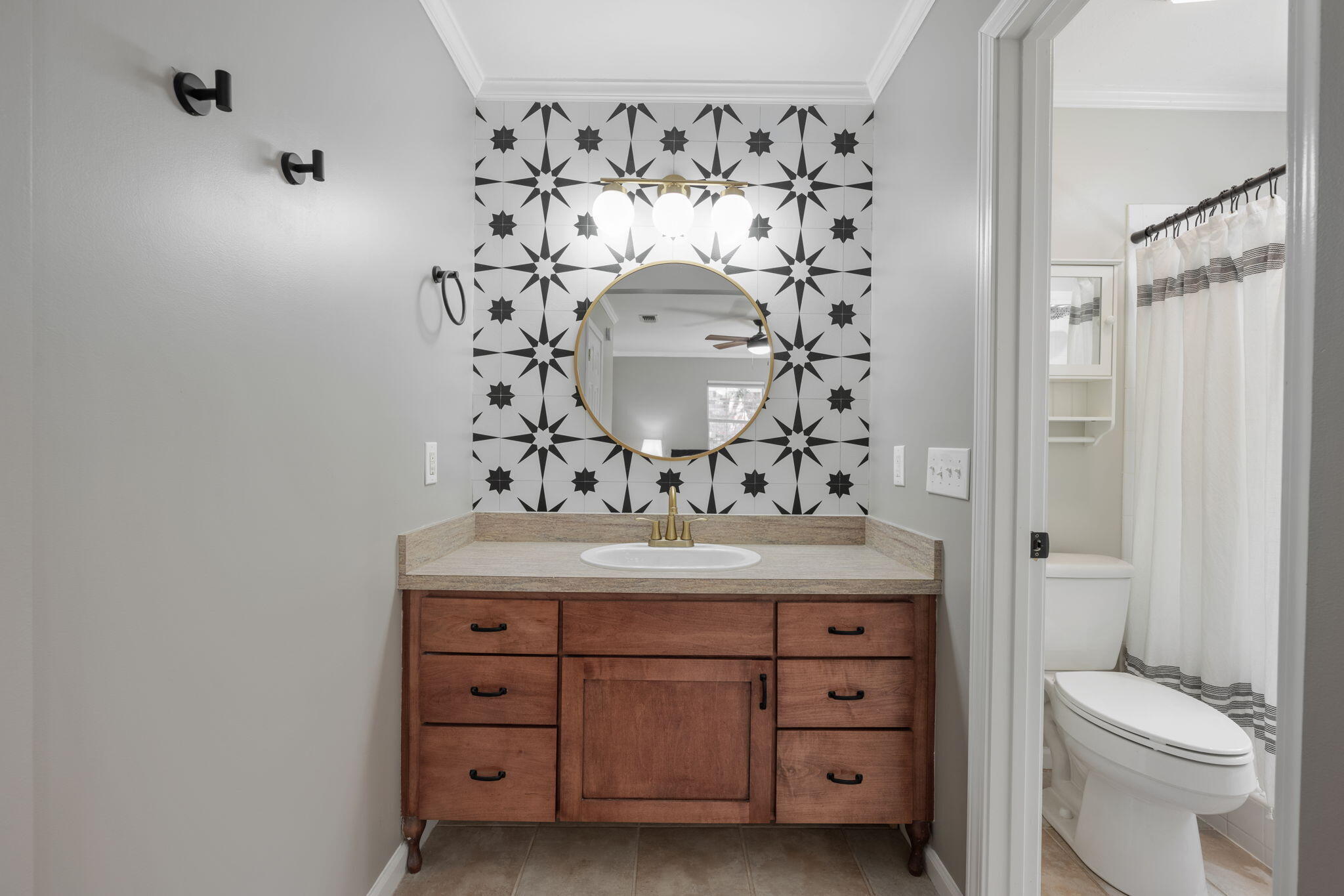 SCENIC HEIGHTS - Residential