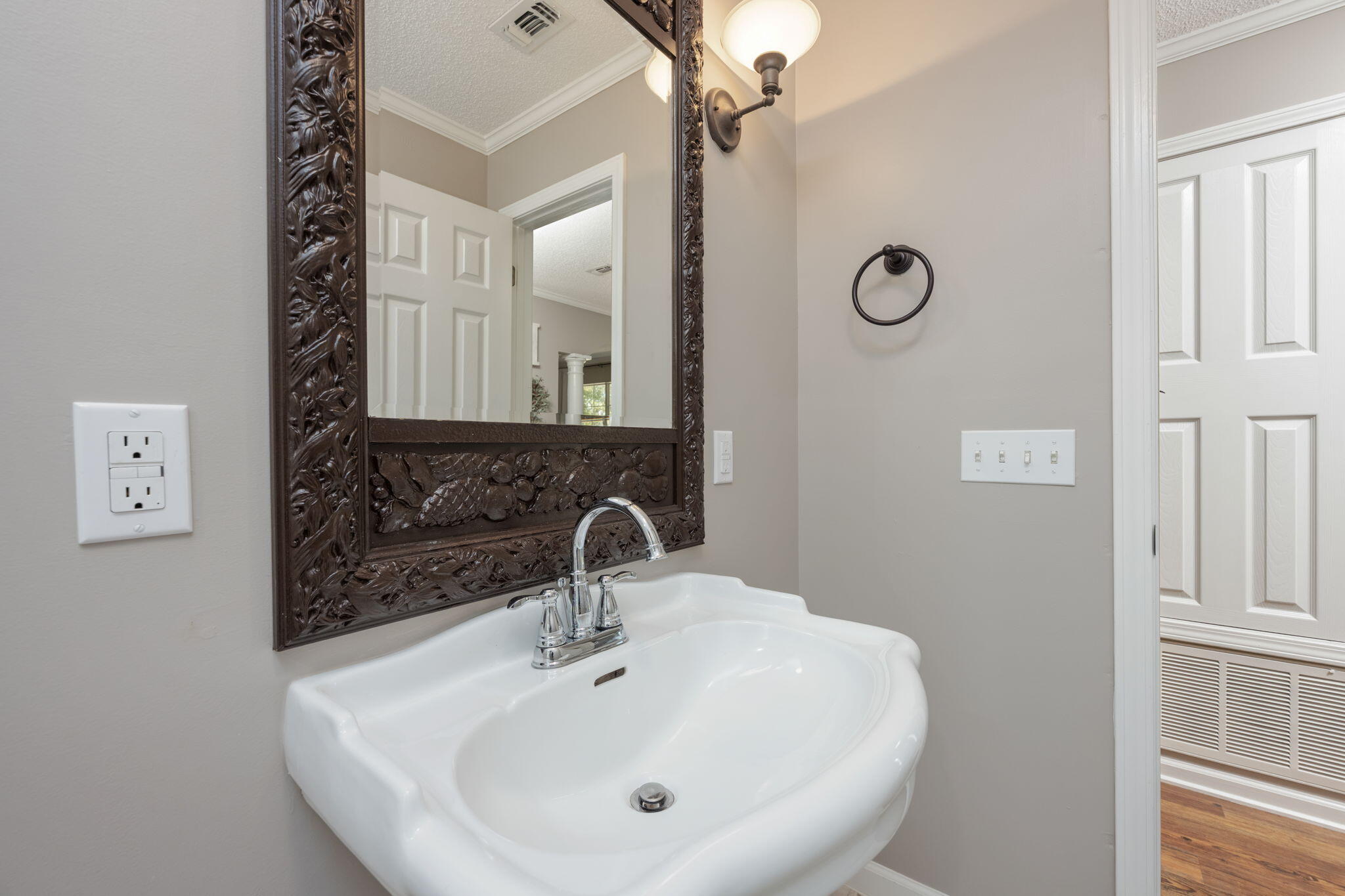 SCENIC HEIGHTS - Residential