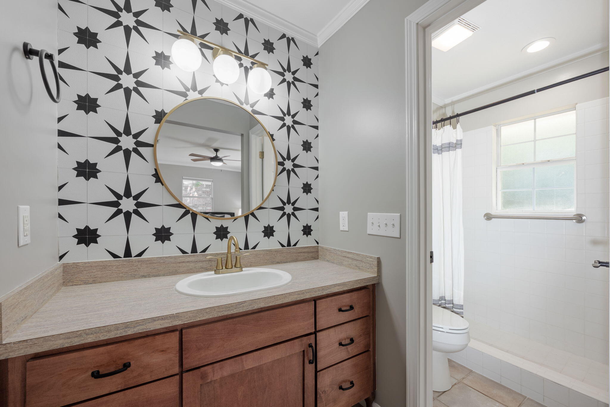 SCENIC HEIGHTS - Residential