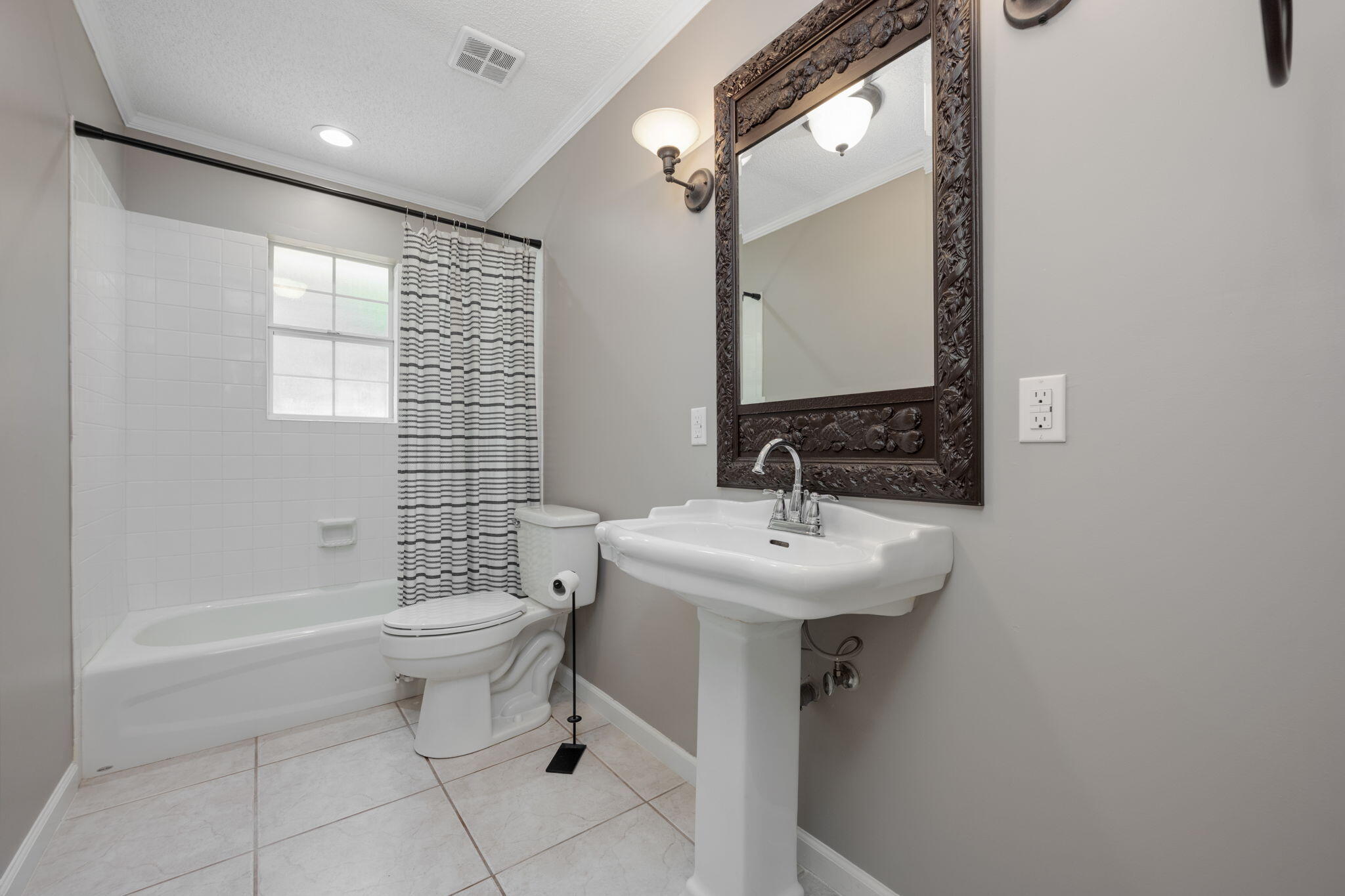 SCENIC HEIGHTS - Residential