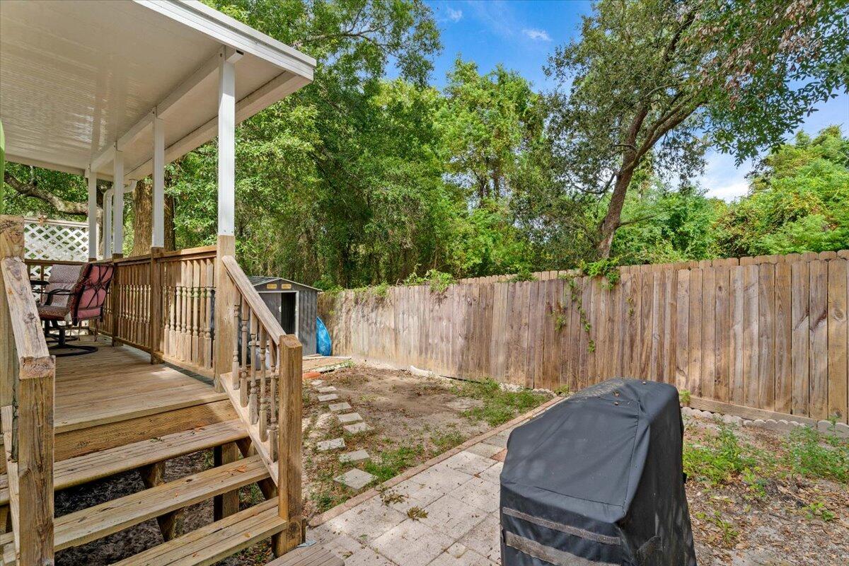 SHOAL CREEK VILLAS - Residential