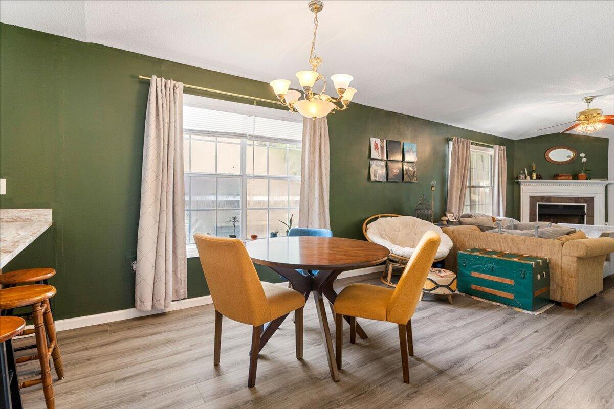 SHOAL CREEK VILLAS - Residential