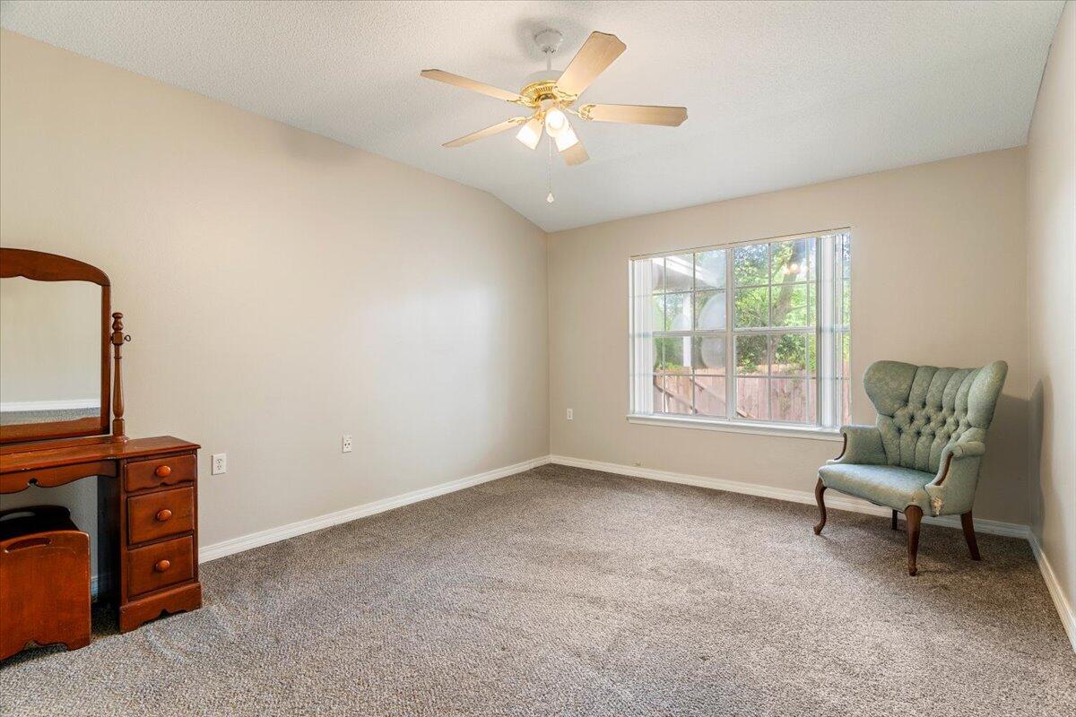 SHOAL CREEK VILLAS - Residential