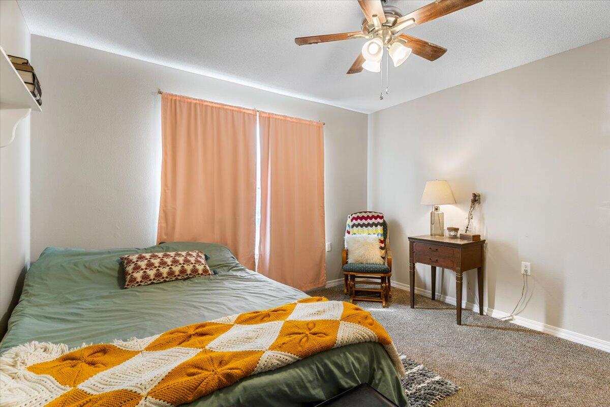 SHOAL CREEK VILLAS - Residential