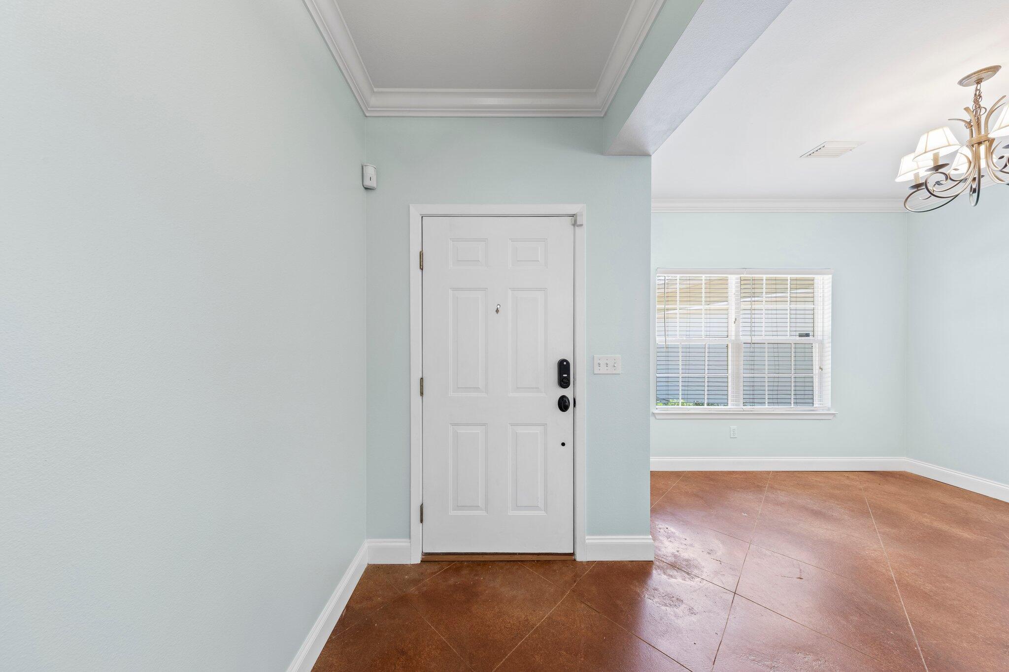 ELLIOTTS POINT - Residential