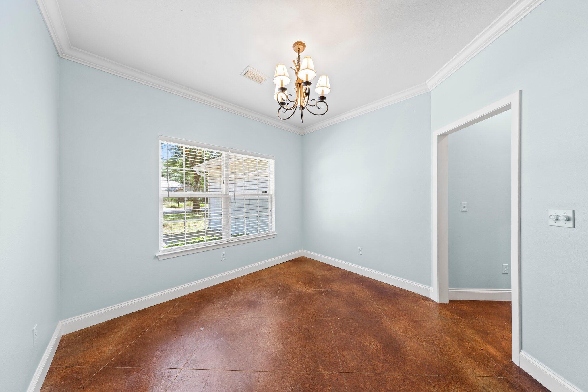 ELLIOTTS POINT - Residential