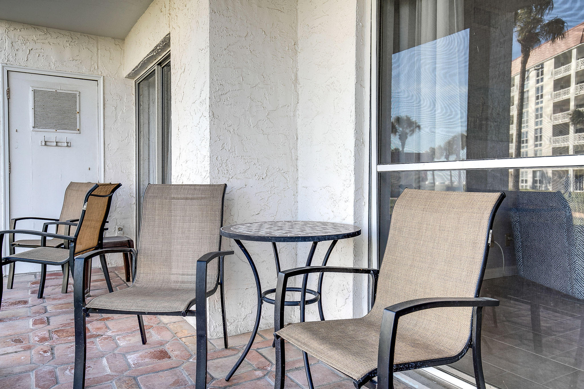 EL MATADOR CONDO - Residential