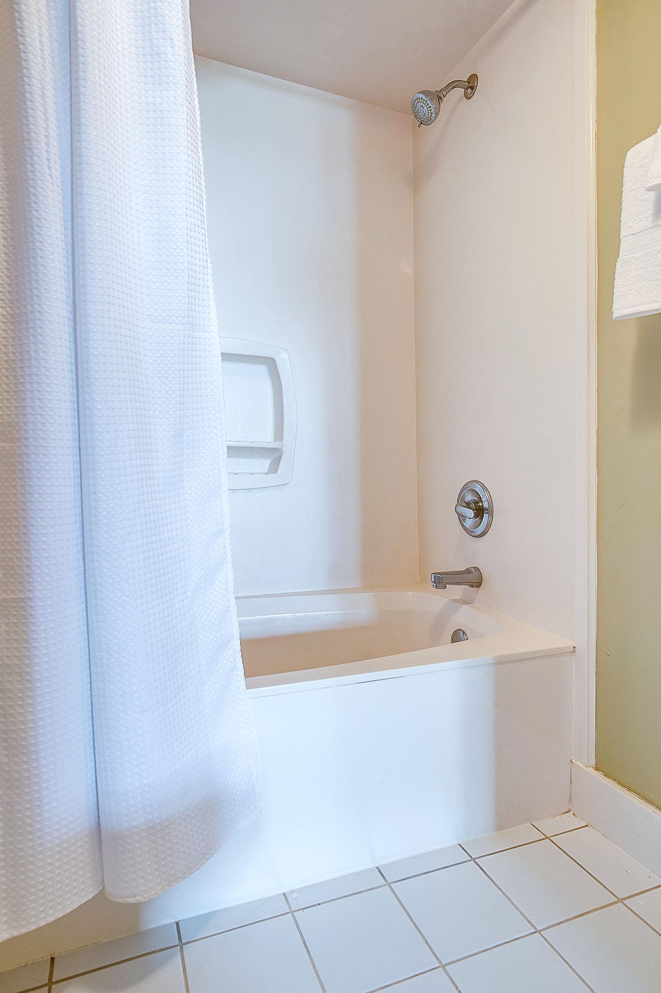 EL MATADOR CONDO - Residential