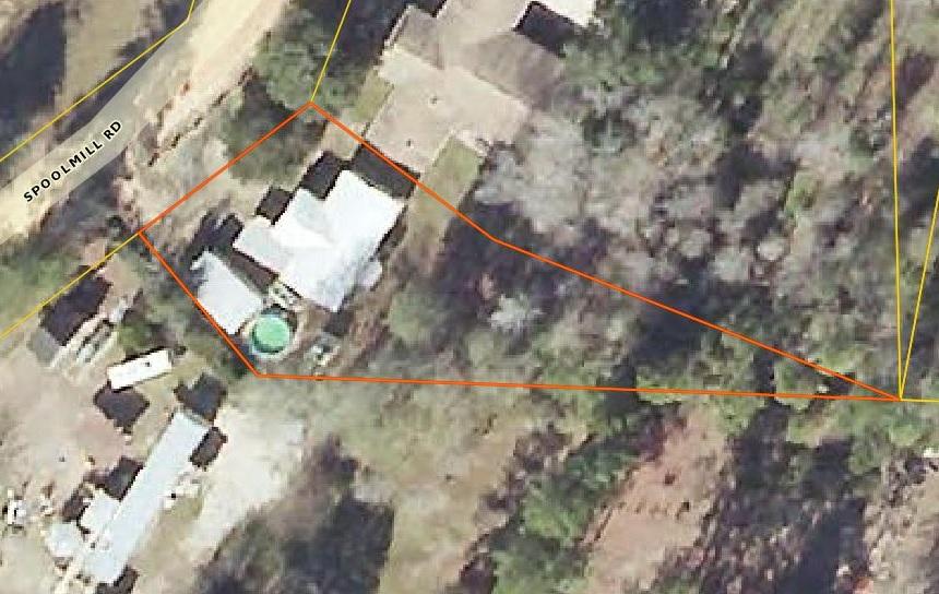 NO RECORDED SUBDIVISION - Residential