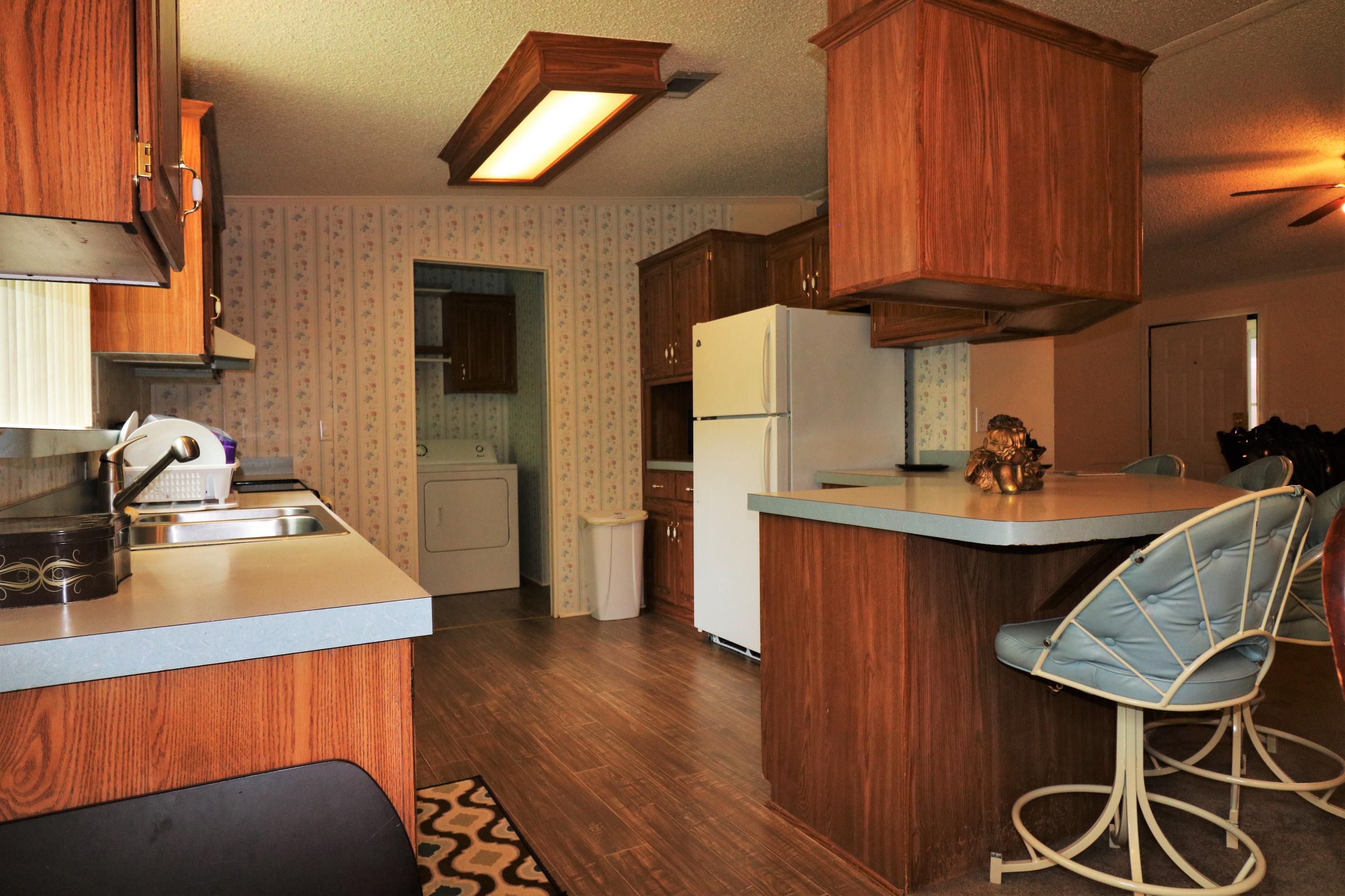 NO RECORDED SUBDIVISION - Residential