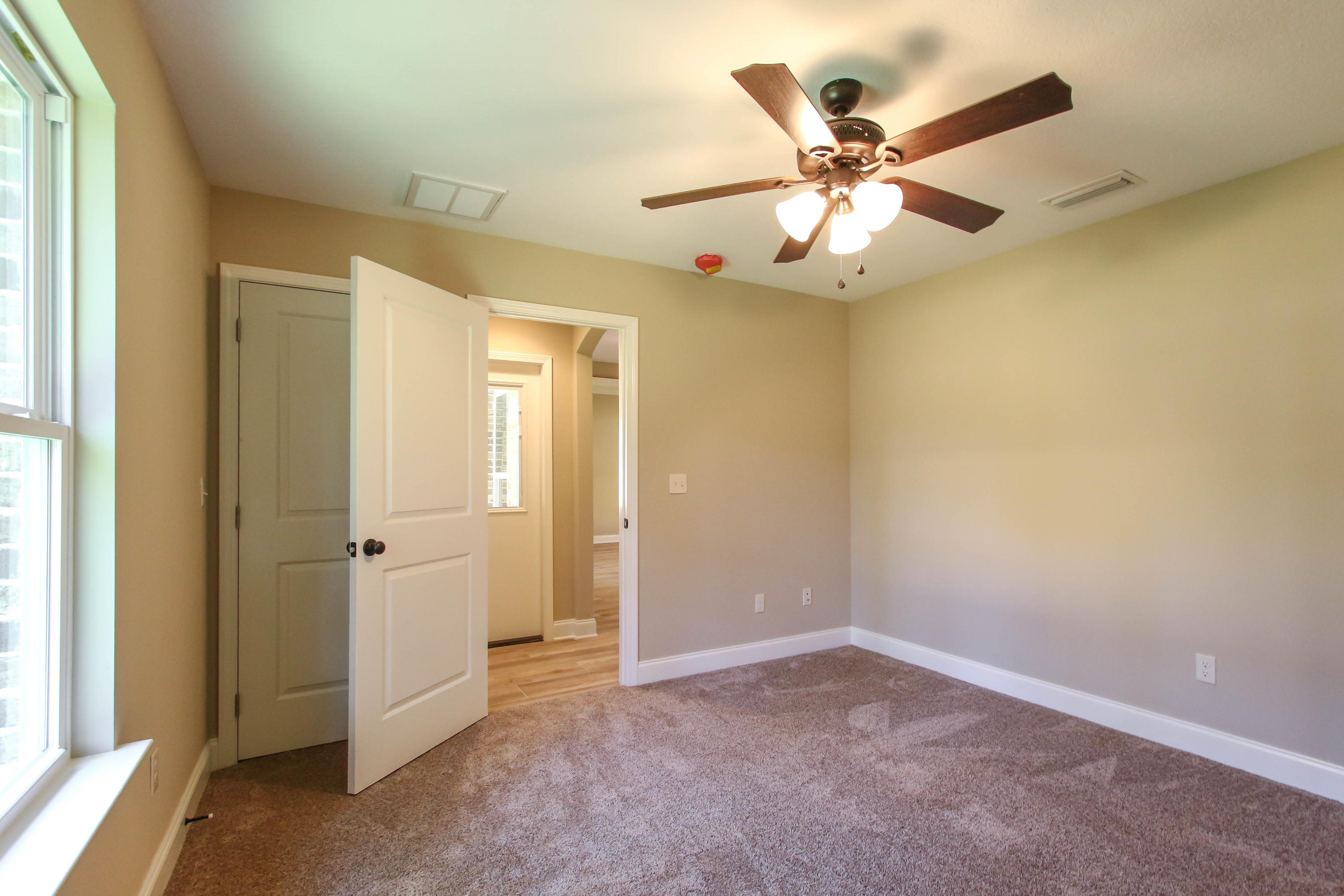 SANTASIA PARK 3RD - Residential