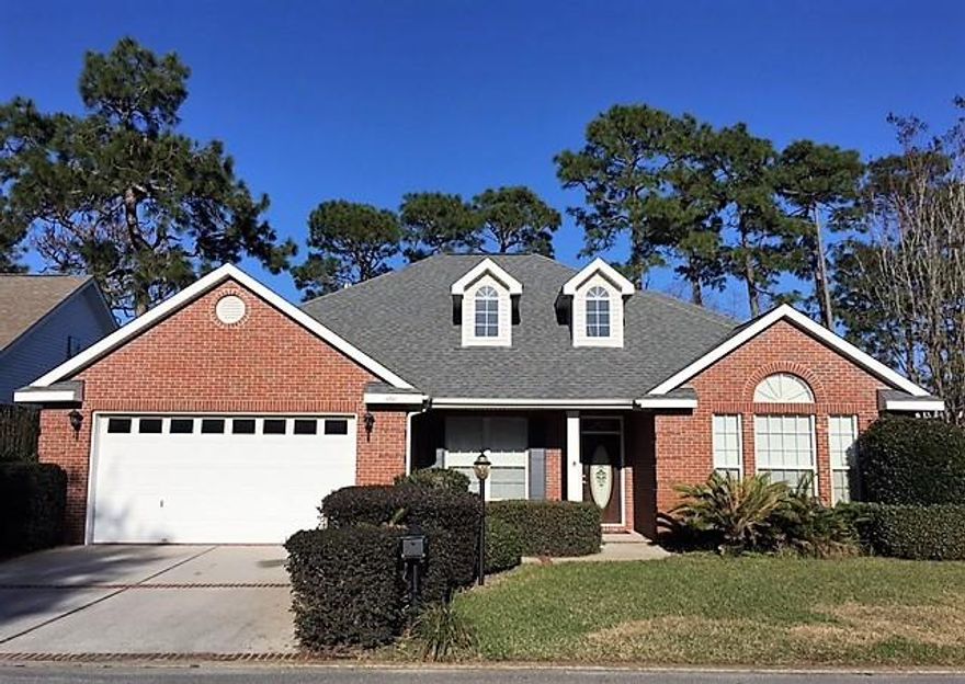 Remarkable home offered for lease in a premier gated community. Located on a quiet street, yet close to all the amenities Bluewater Bay has to offer. Excellent floor plan with an AMAZING kitchen (includes a Viking range!), and extra room that opens onto a screened patio. New carpet in the bedrooms. This house is a must-see, and will rent fast! Call us to schedule your showing today!