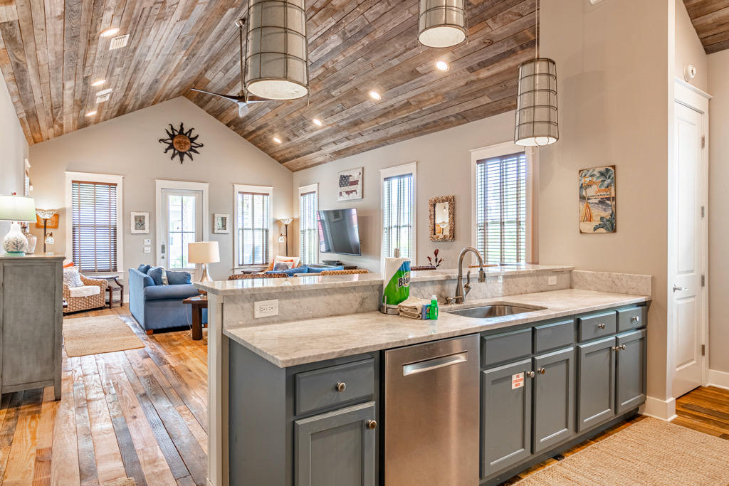 SEACREST BEACH PH 6 - Residential