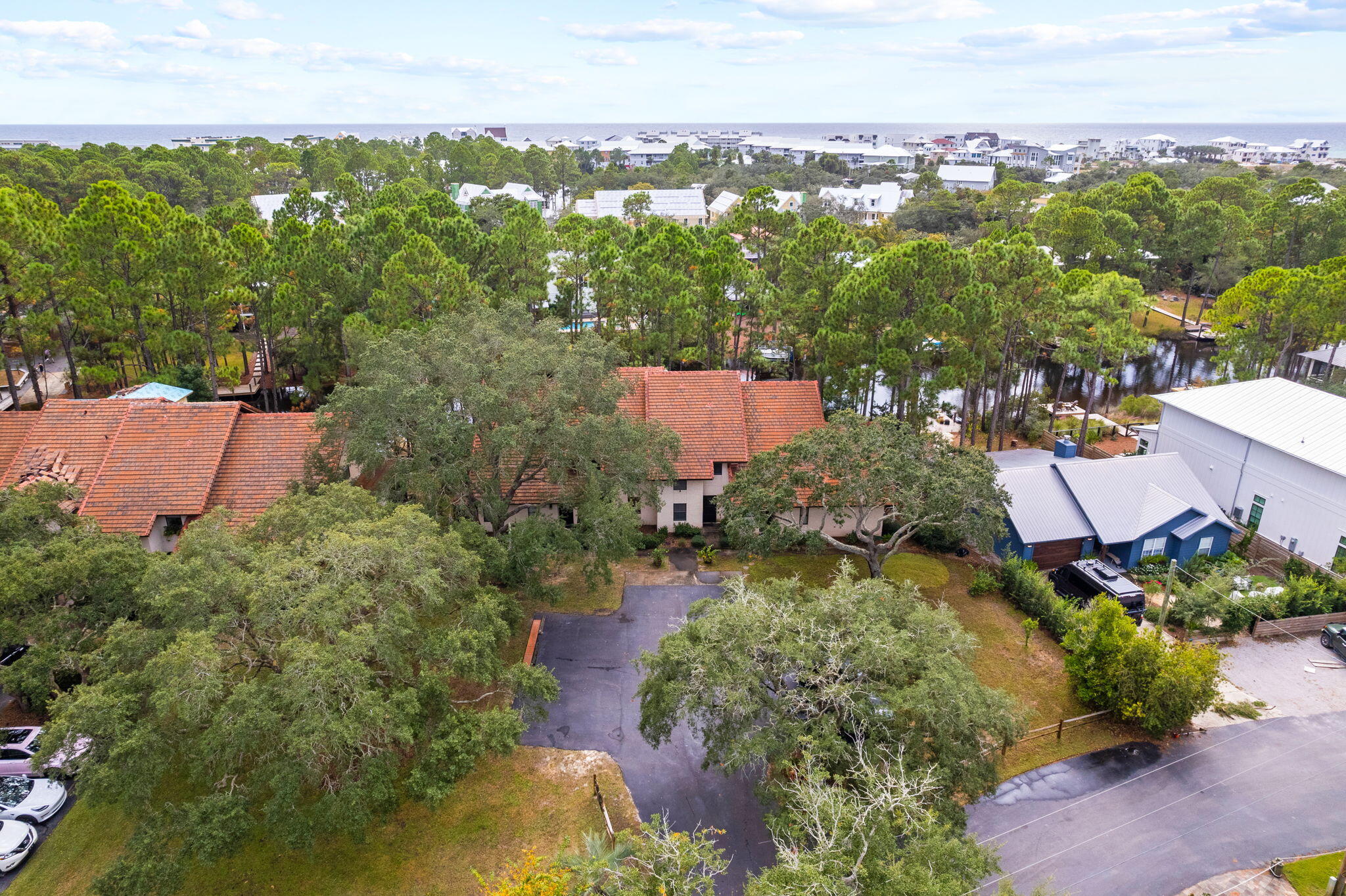LAKEWOOD OF SEAGROVE BEACH - Residential