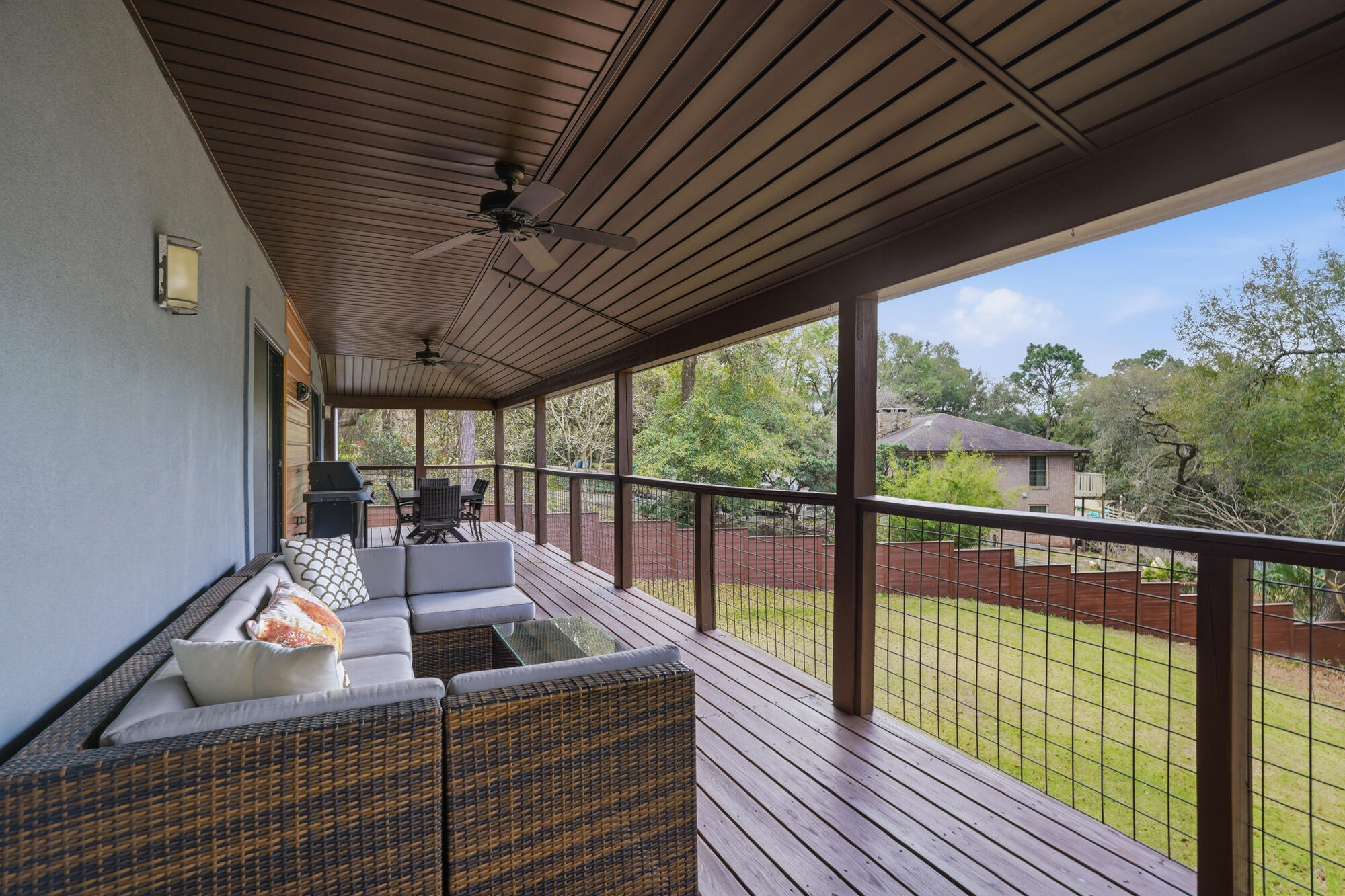 LE CHATEAU - Residential