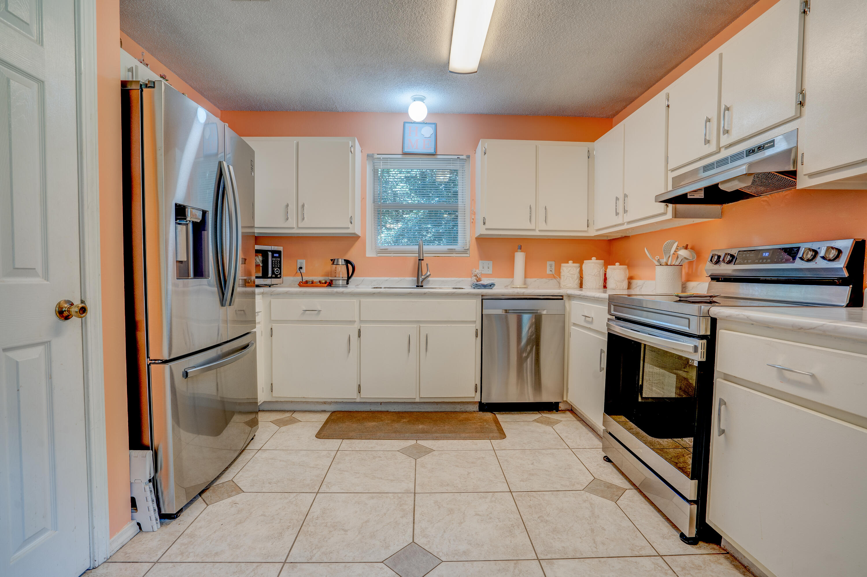 HOLLEY BY THE SEA - Residential