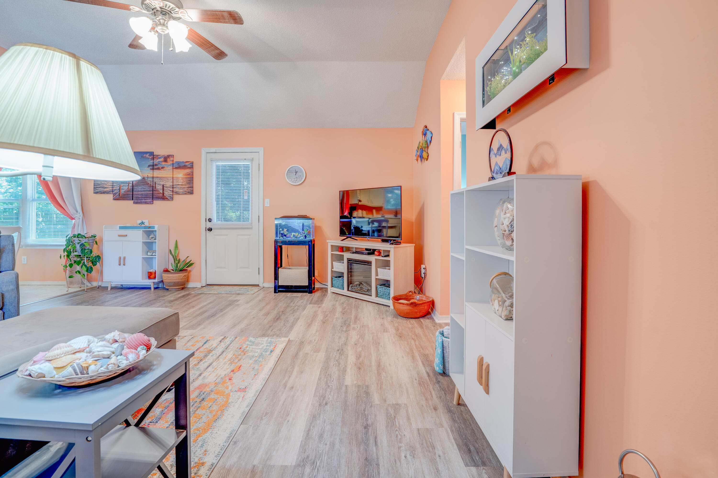 HOLLEY BY THE SEA - Residential