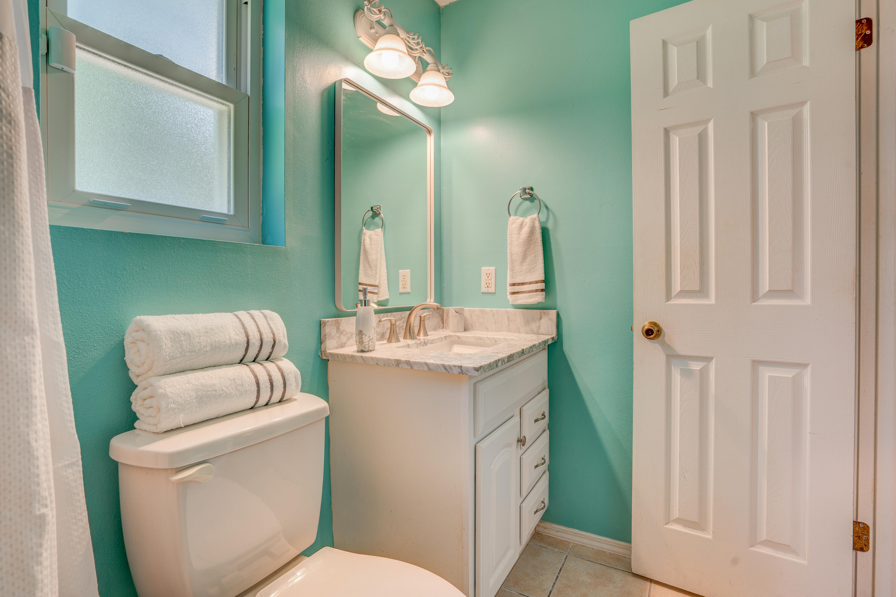 HOLLEY BY THE SEA - Residential