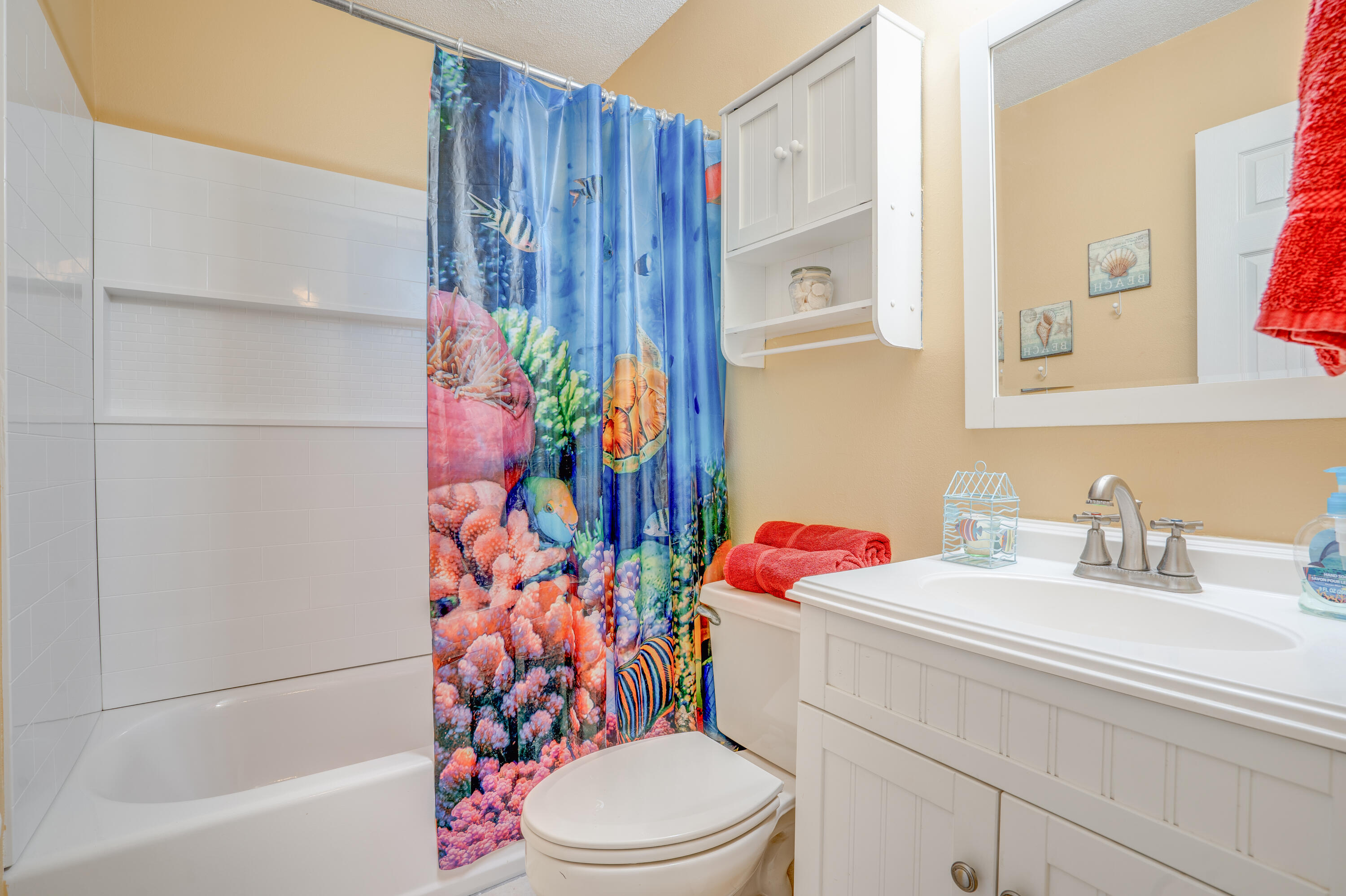 HOLLEY BY THE SEA - Residential