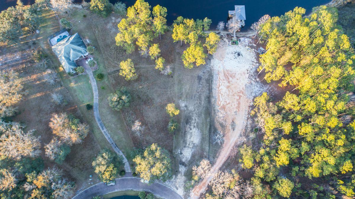 LAGRANGE COVE - Land