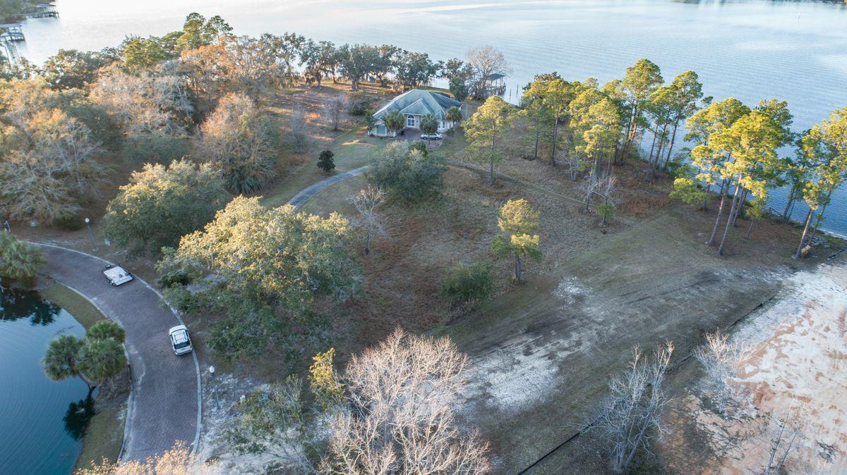 LAGRANGE COVE - Land