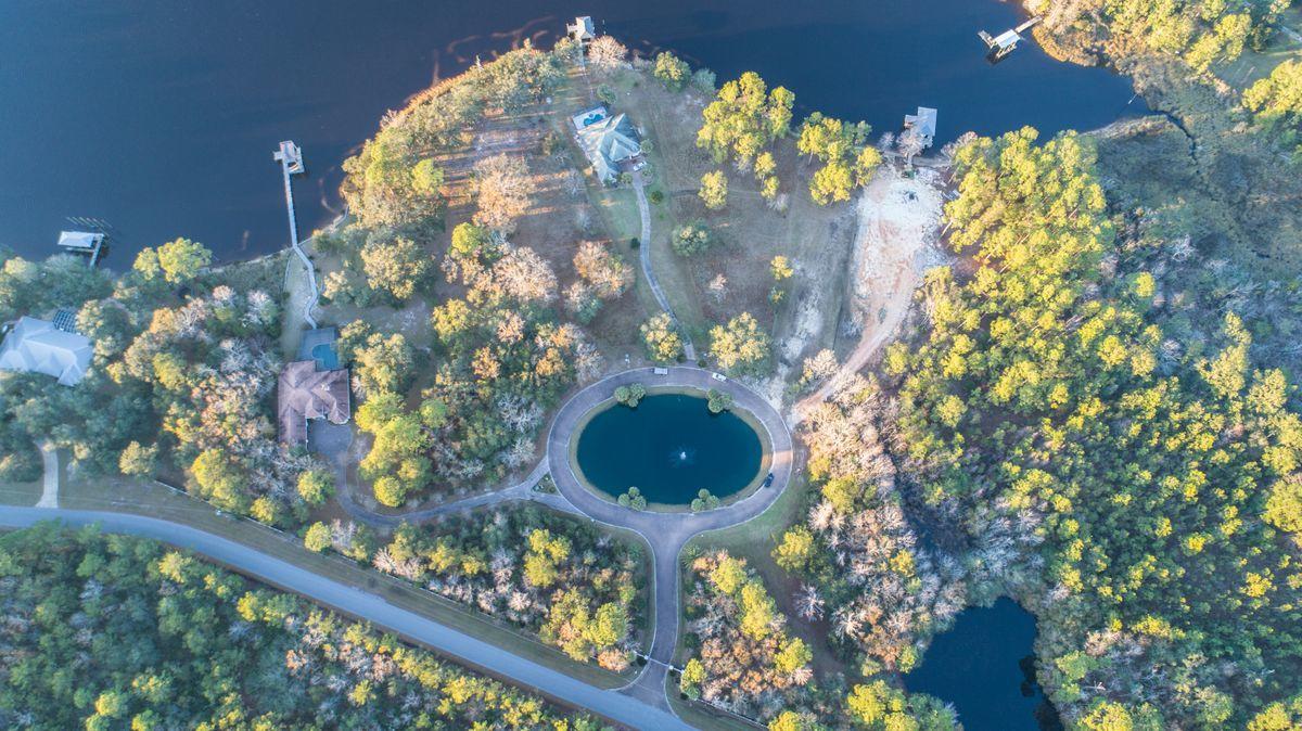 LAGRANGE COVE - Land