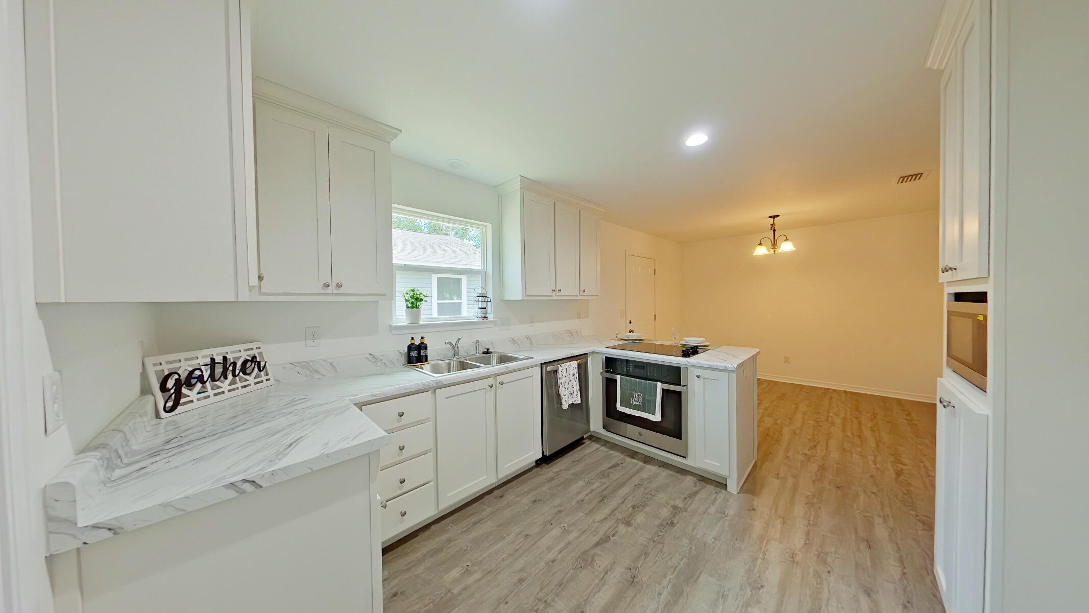 AVONDALE - Residential