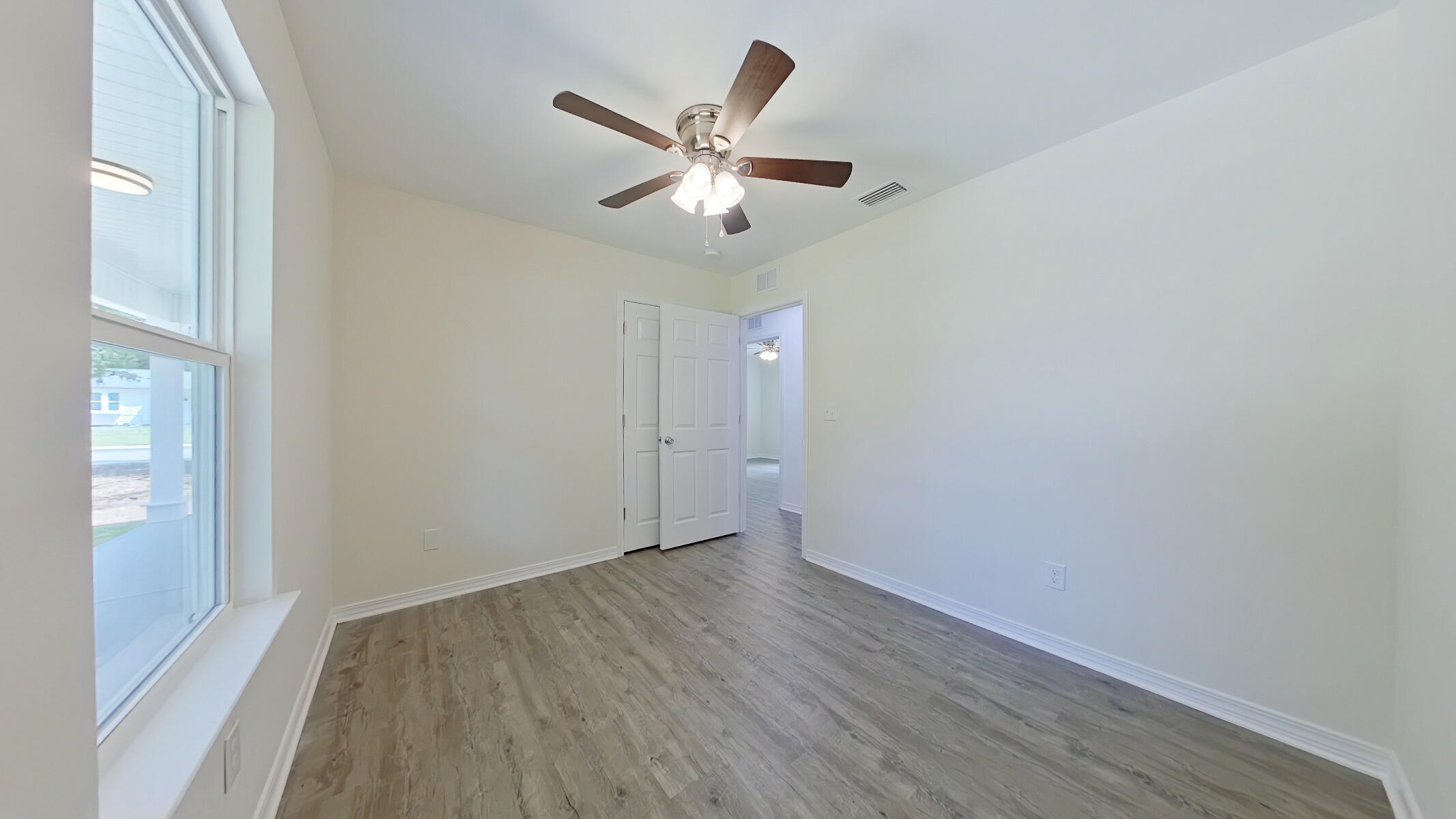 AVONDALE - Residential