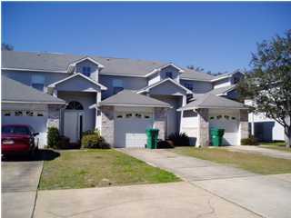 BEAUTIFUL TWO STORY TOWNHOMES WITH ALL APPLIANCES INCLUDED. ONE CAR GARAGE WITH REMOTE. EASY LIVING FLOORPLAN WITH LOTS OF WINDOWS AND LIGHT. THIS WILL GO FAST! SHOWN ONLY BY APPOINTMENT. AVAILABLE 10/24/2014