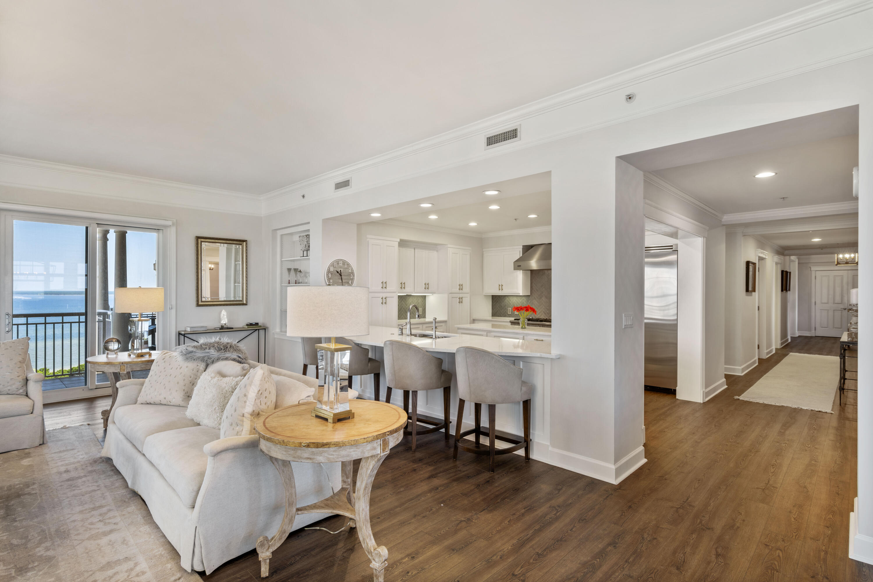ONE WATER PLACE - Residential