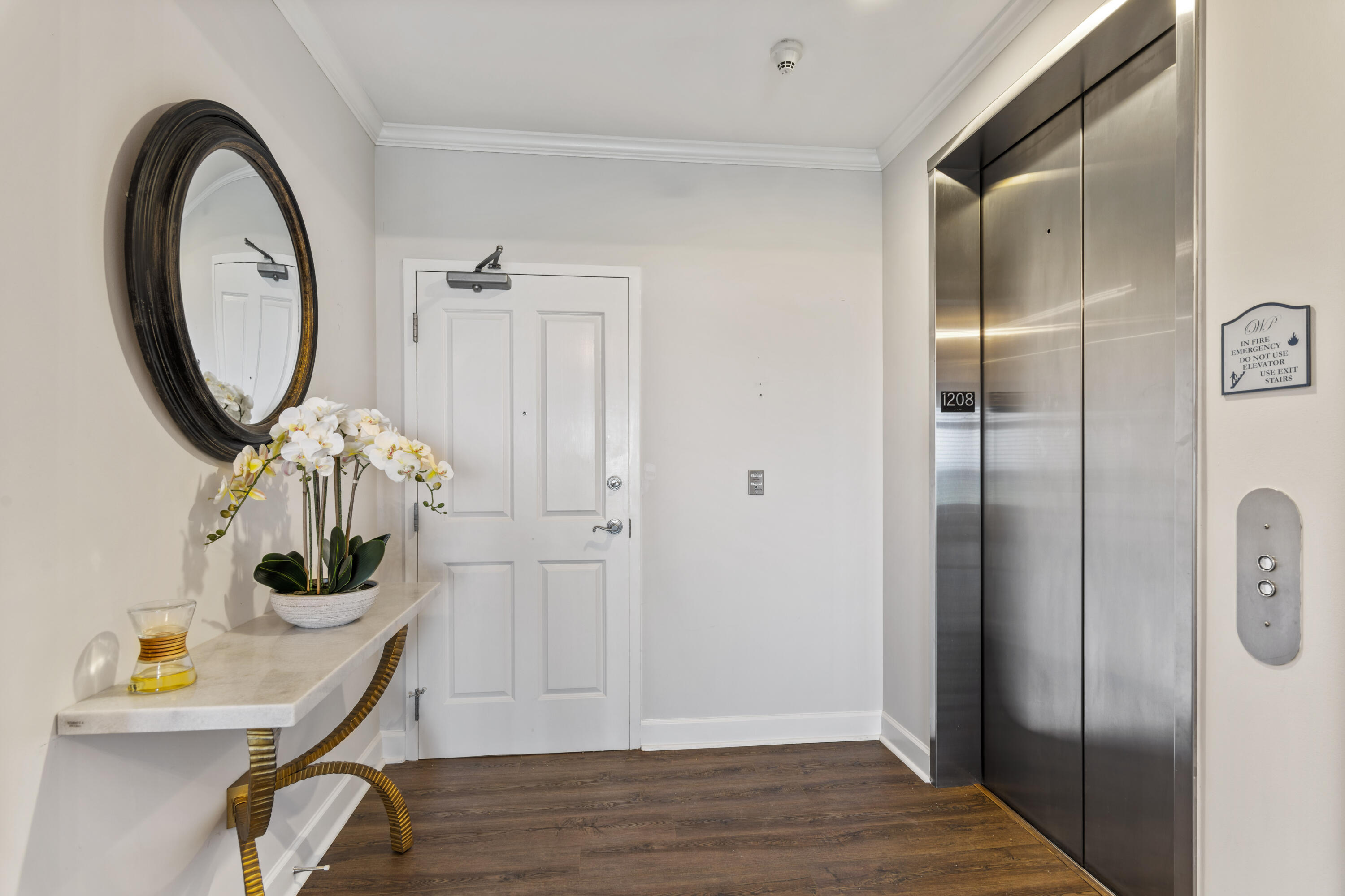 ONE WATER PLACE - Residential
