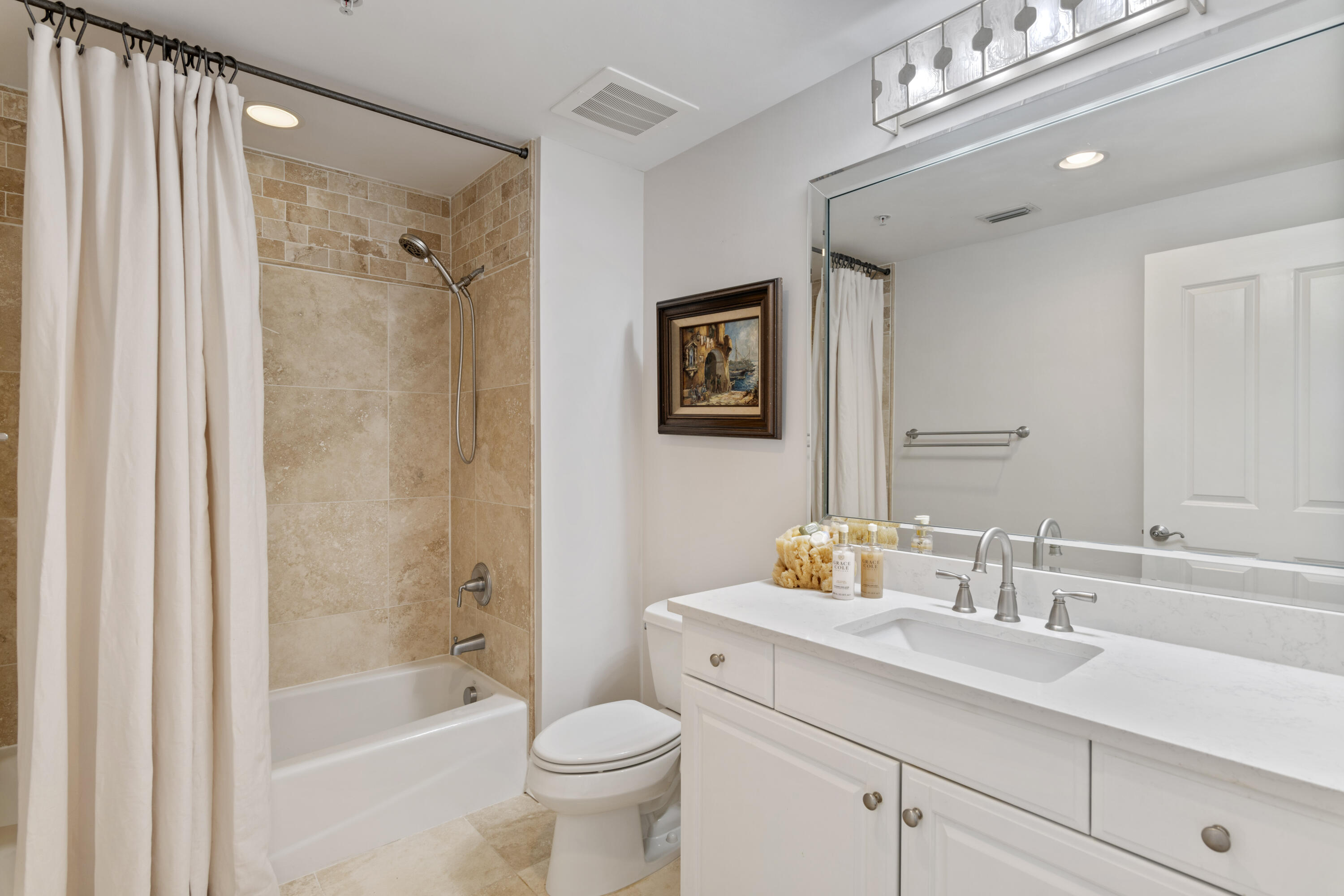 ONE WATER PLACE - Residential