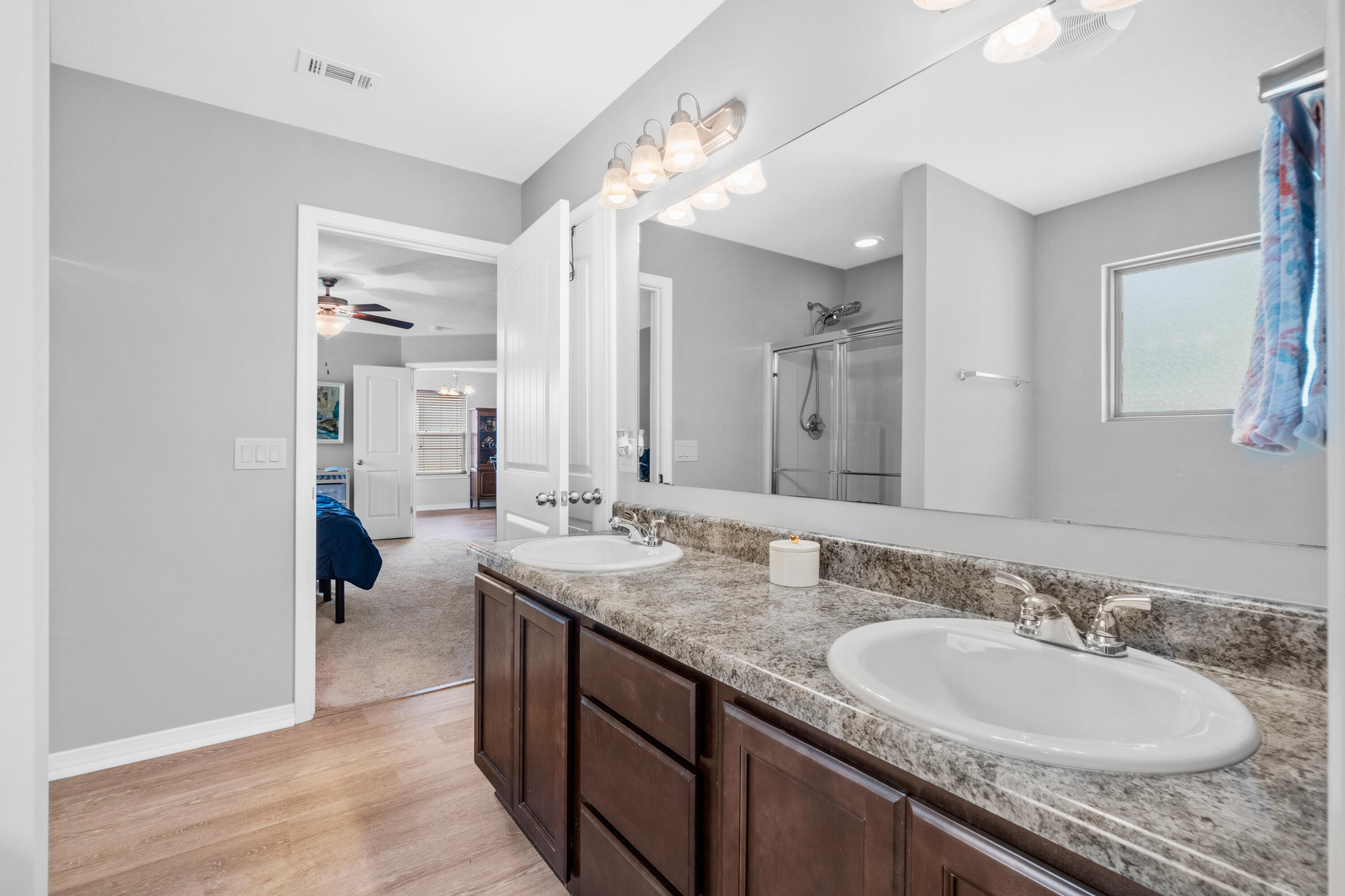 DUNCAN RIDGE - Residential