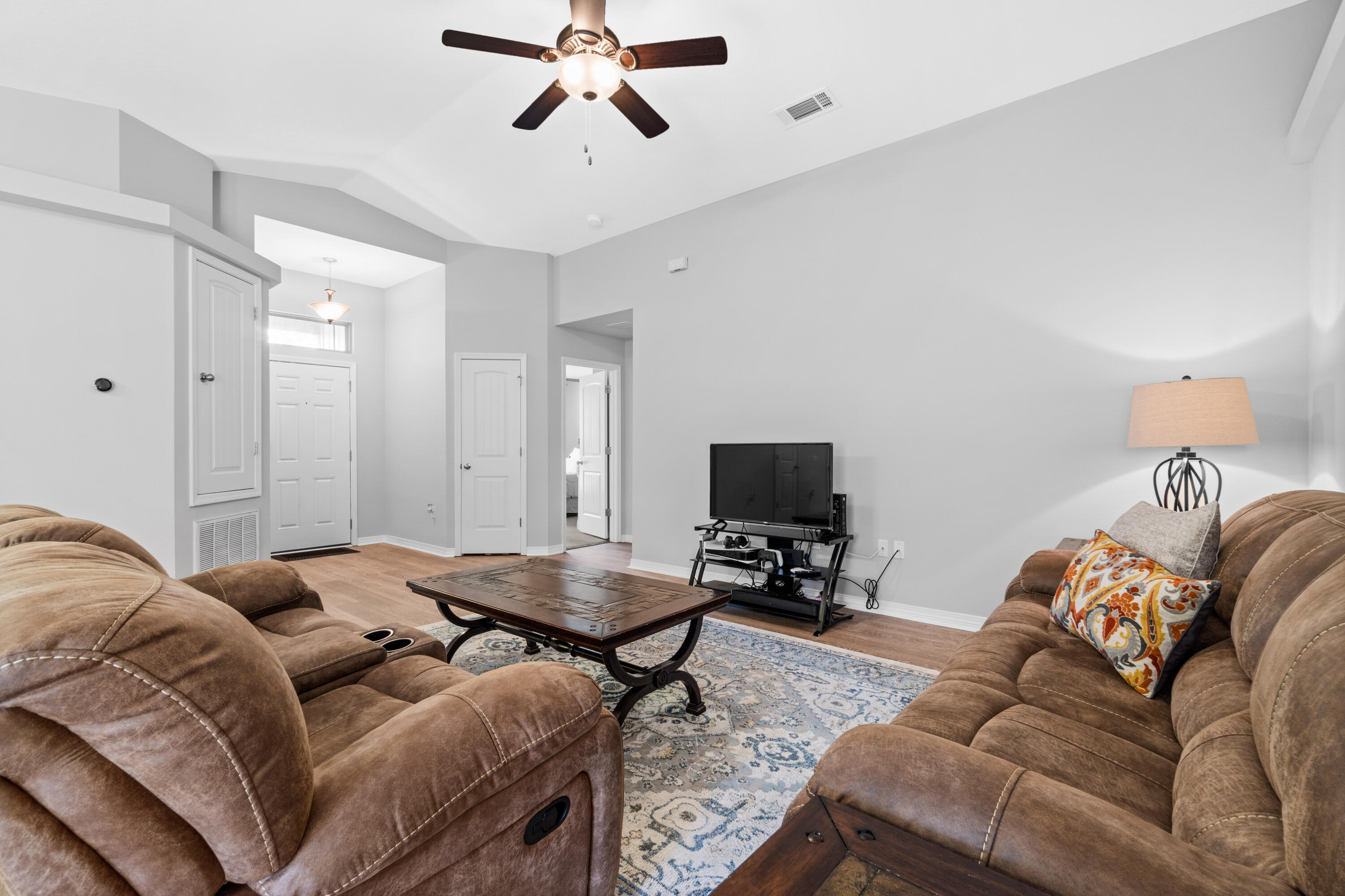 DUNCAN RIDGE - Residential