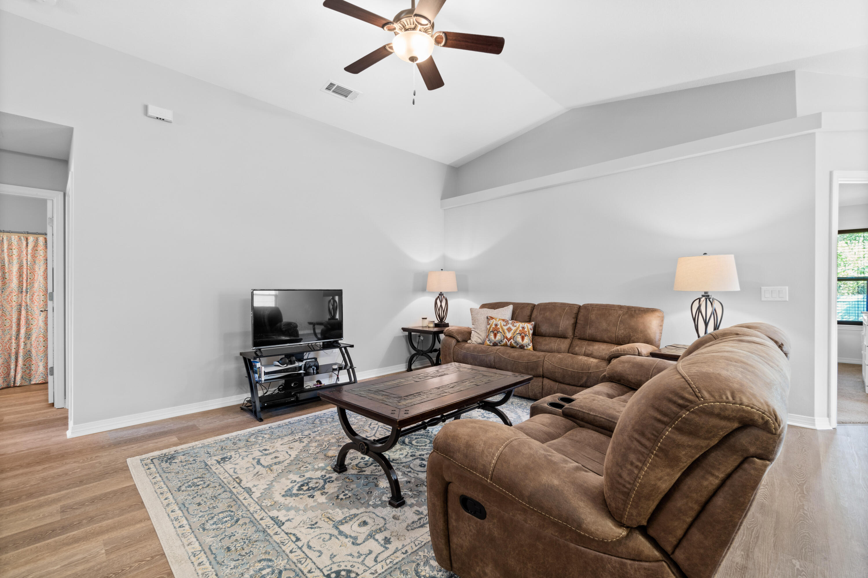 DUNCAN RIDGE - Residential