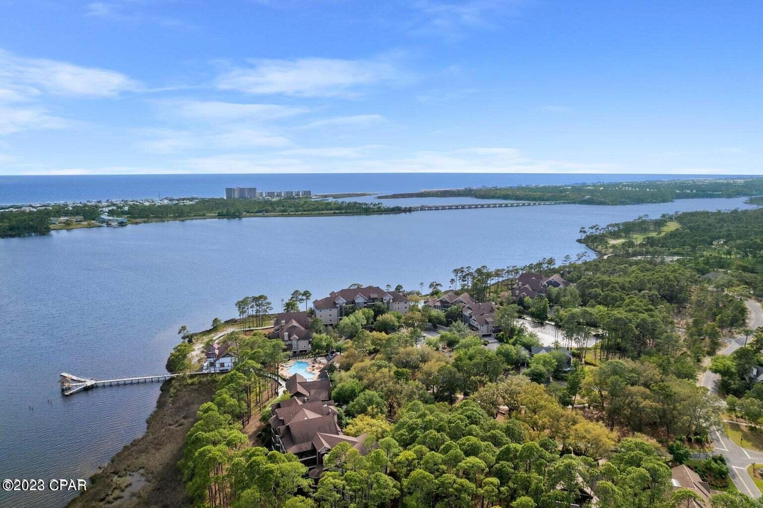 LAKESIDE LODGE AT PROSPECT POINT - Residential