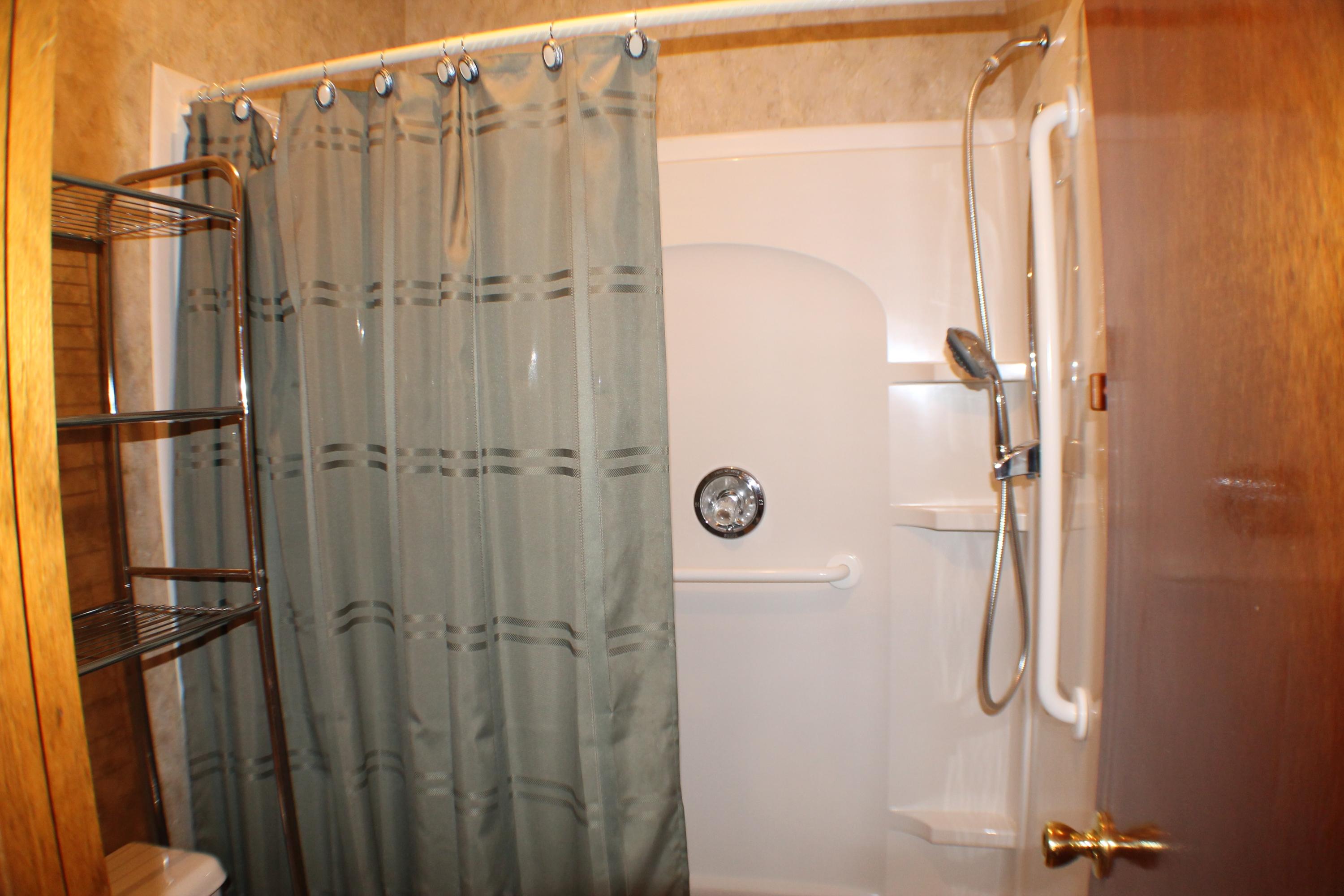 LAKEPOINT S/D PH 1 - Residential