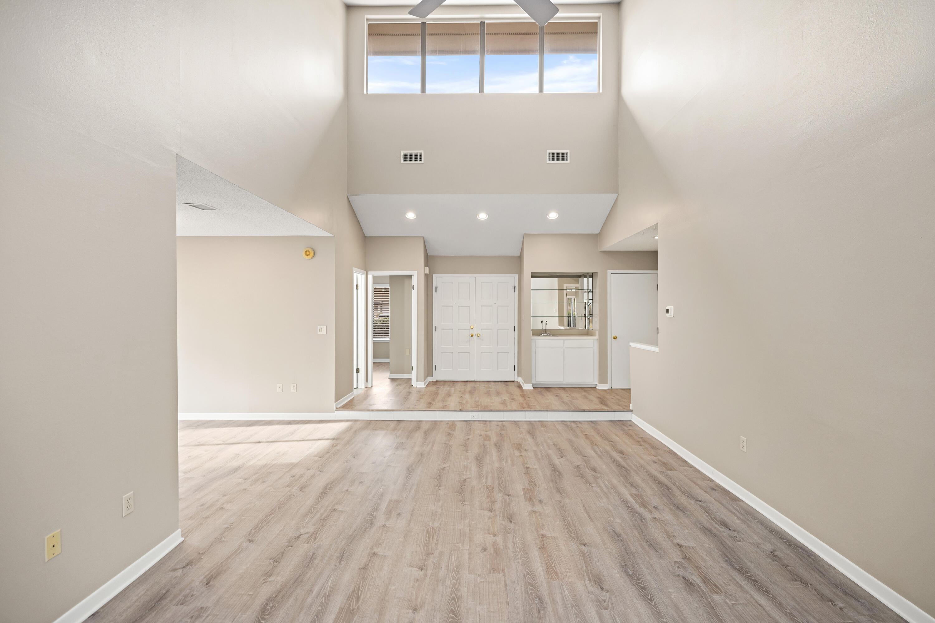 GLENEAGLES GREEN BLUEWATER BAY - Residential