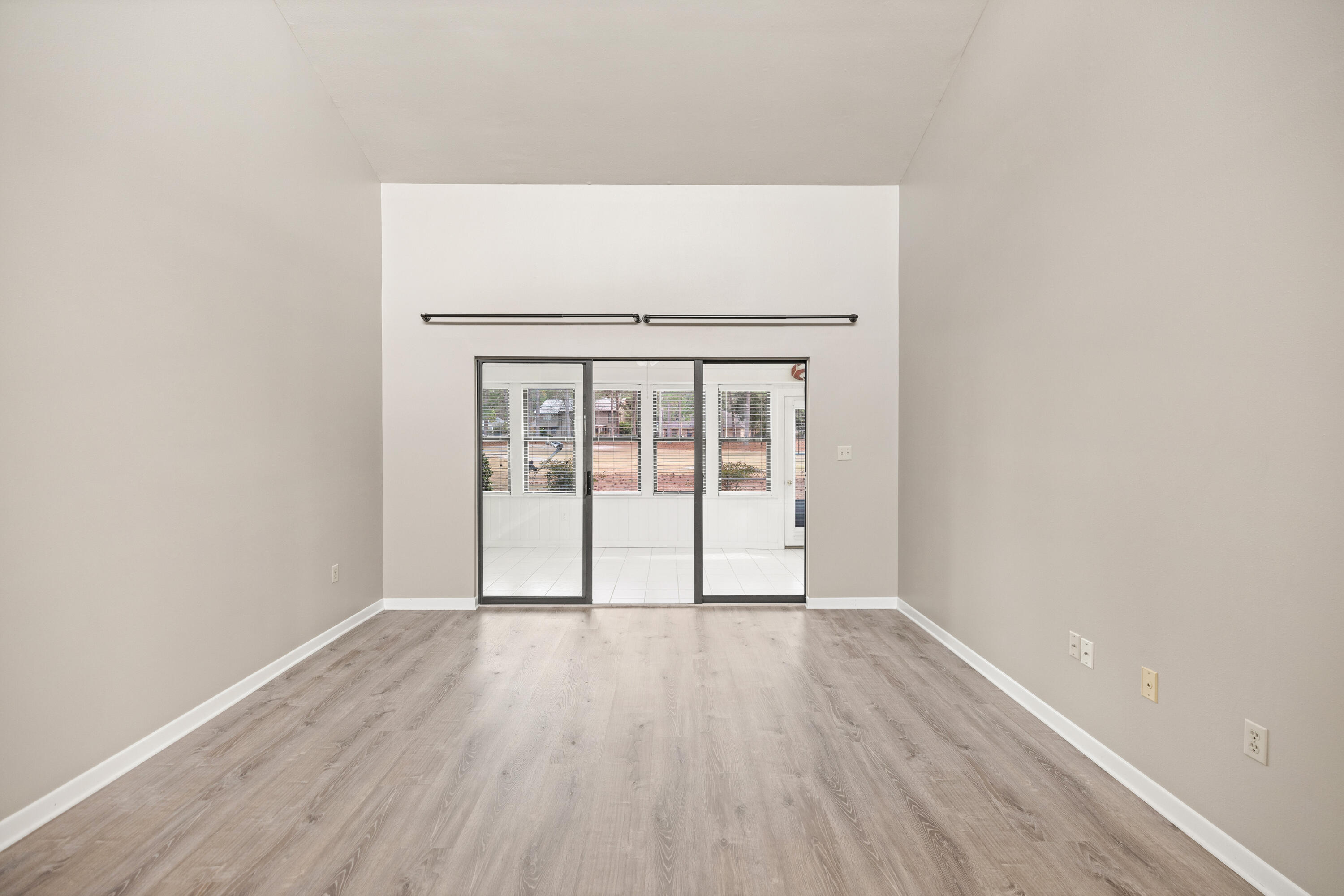 GLENEAGLES GREEN BLUEWATER BAY - Residential
