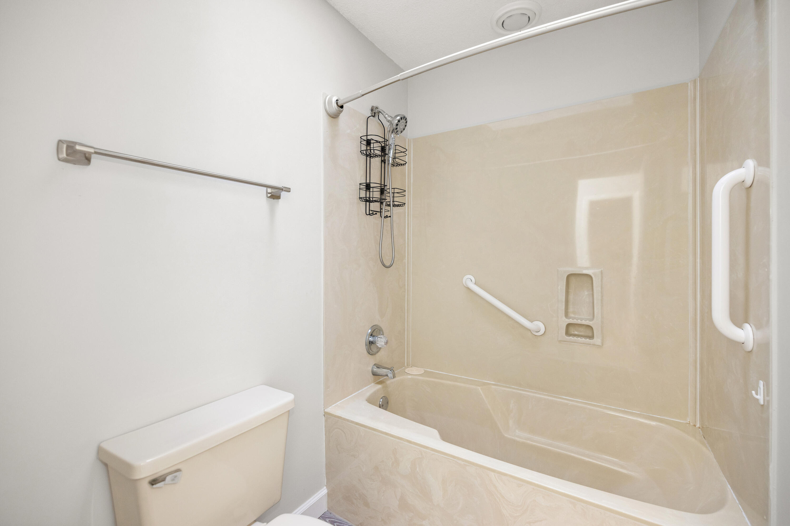 GLENEAGLES GREEN BLUEWATER BAY - Residential