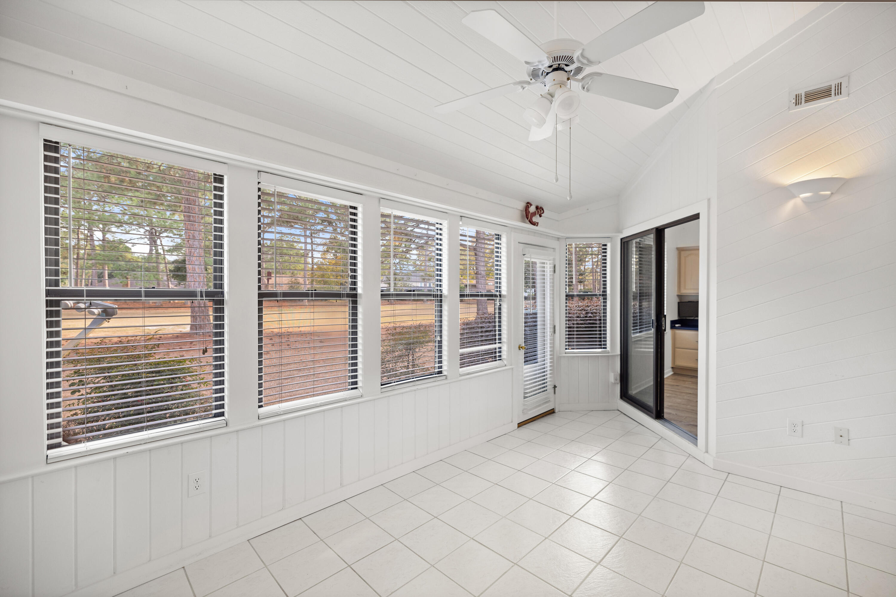 GLENEAGLES GREEN BLUEWATER BAY - Residential