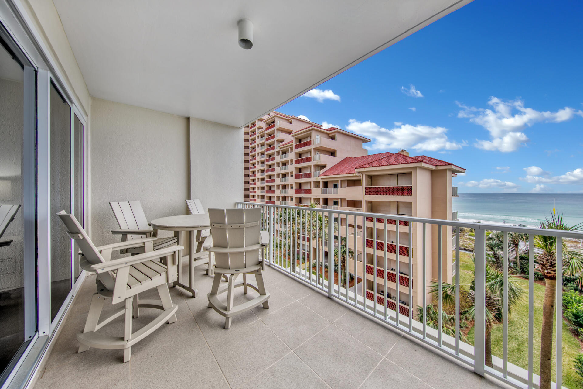 TIDES AT TOPS'L - Residential