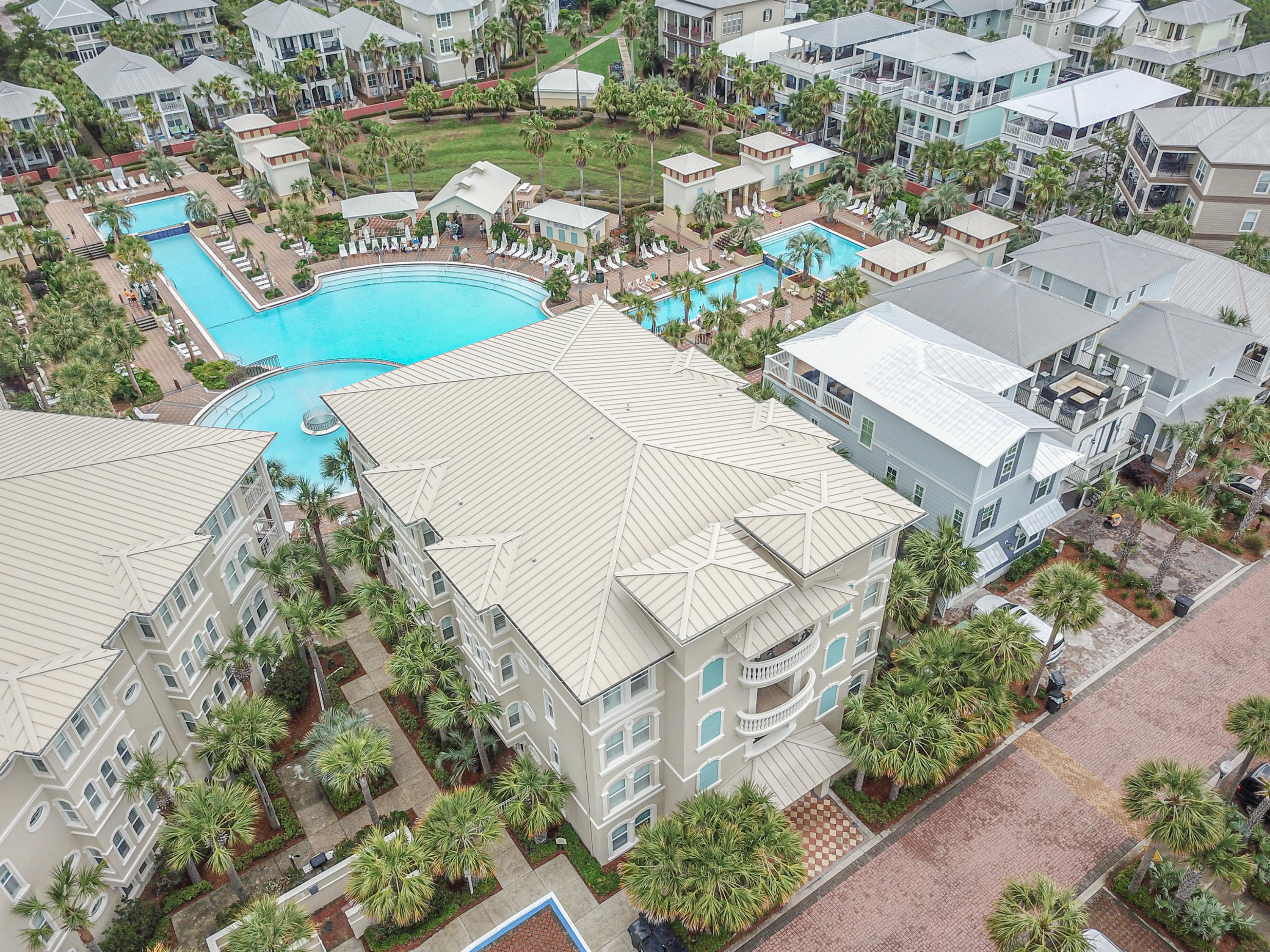 VILLAS AT SEACREST BEACH - Residential