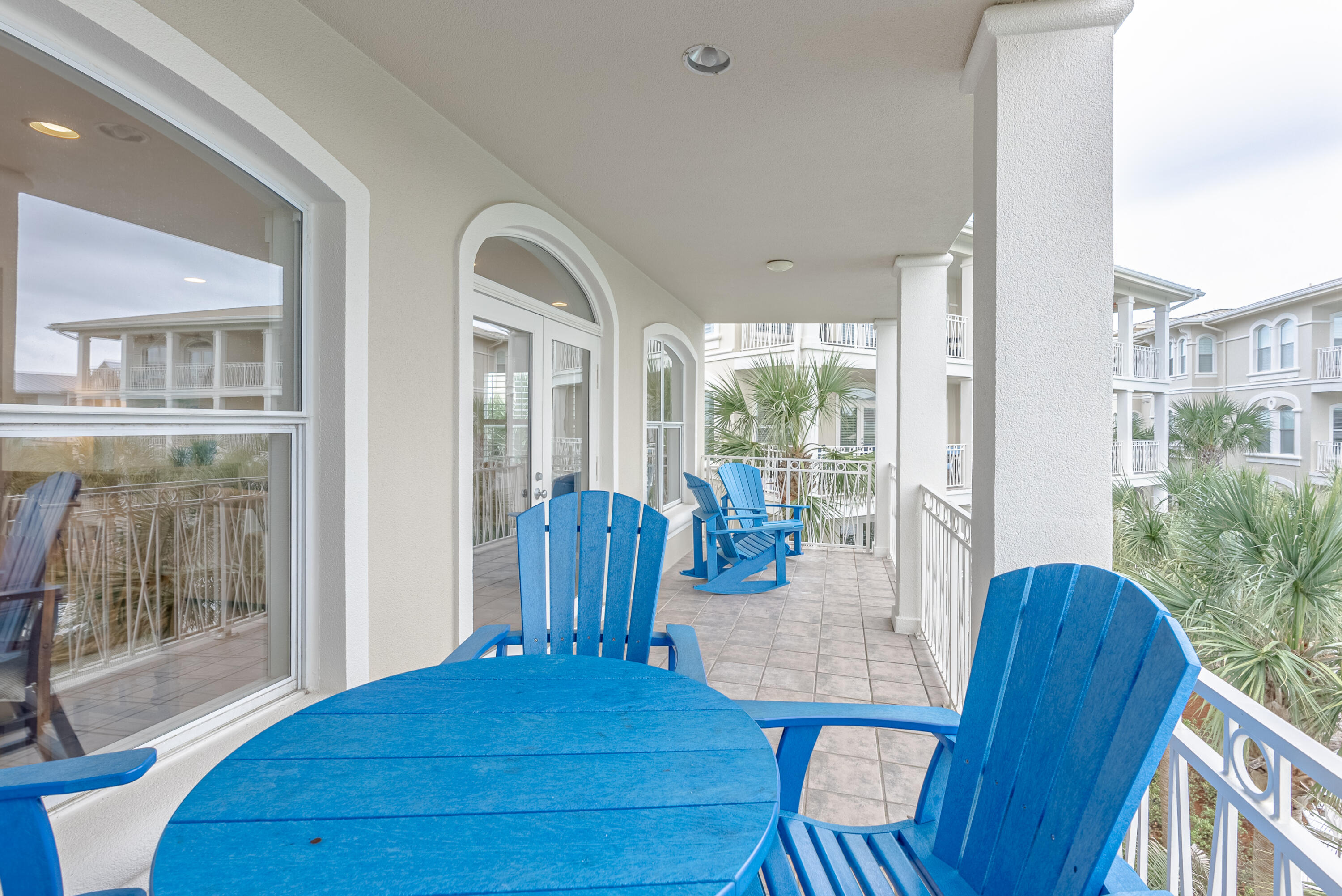 VILLAS AT SEACREST BEACH - Residential